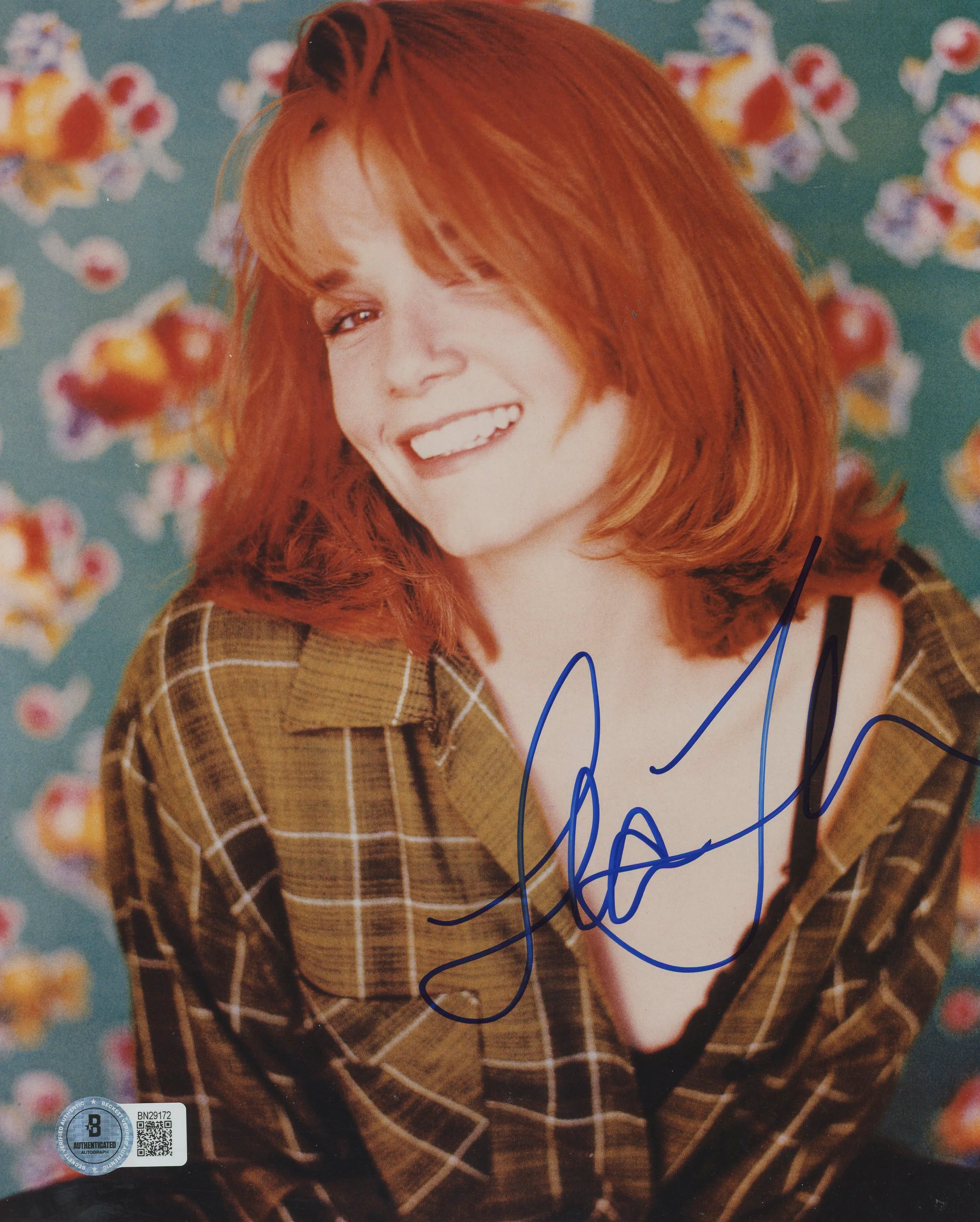 Lea Thompson Switched at Birth Authentic Signed 8x10 Photo BAS #BN29172 - Image 2