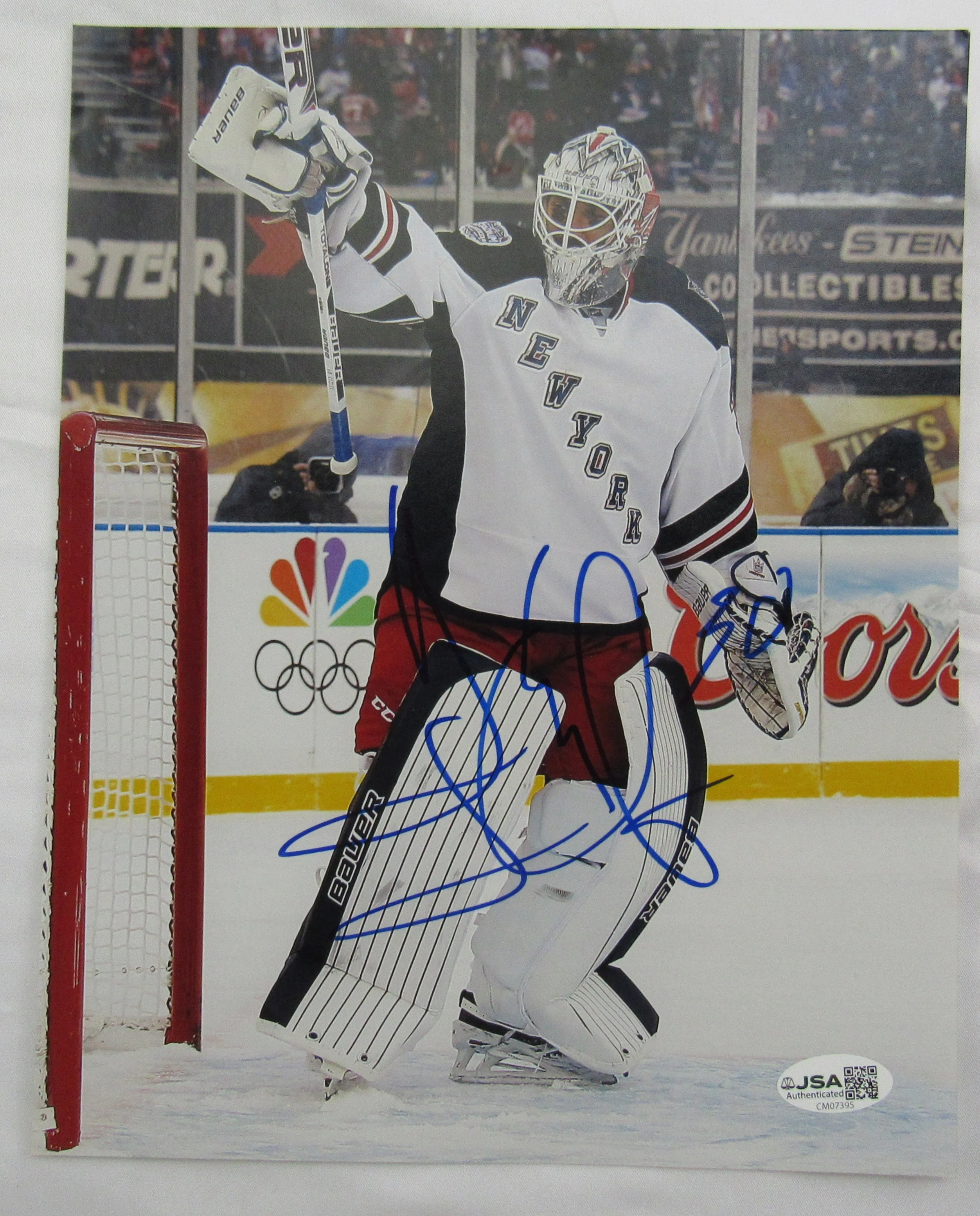 Henrik Lundqvist Signed Auto 8x10 Photo JSA CM07395
