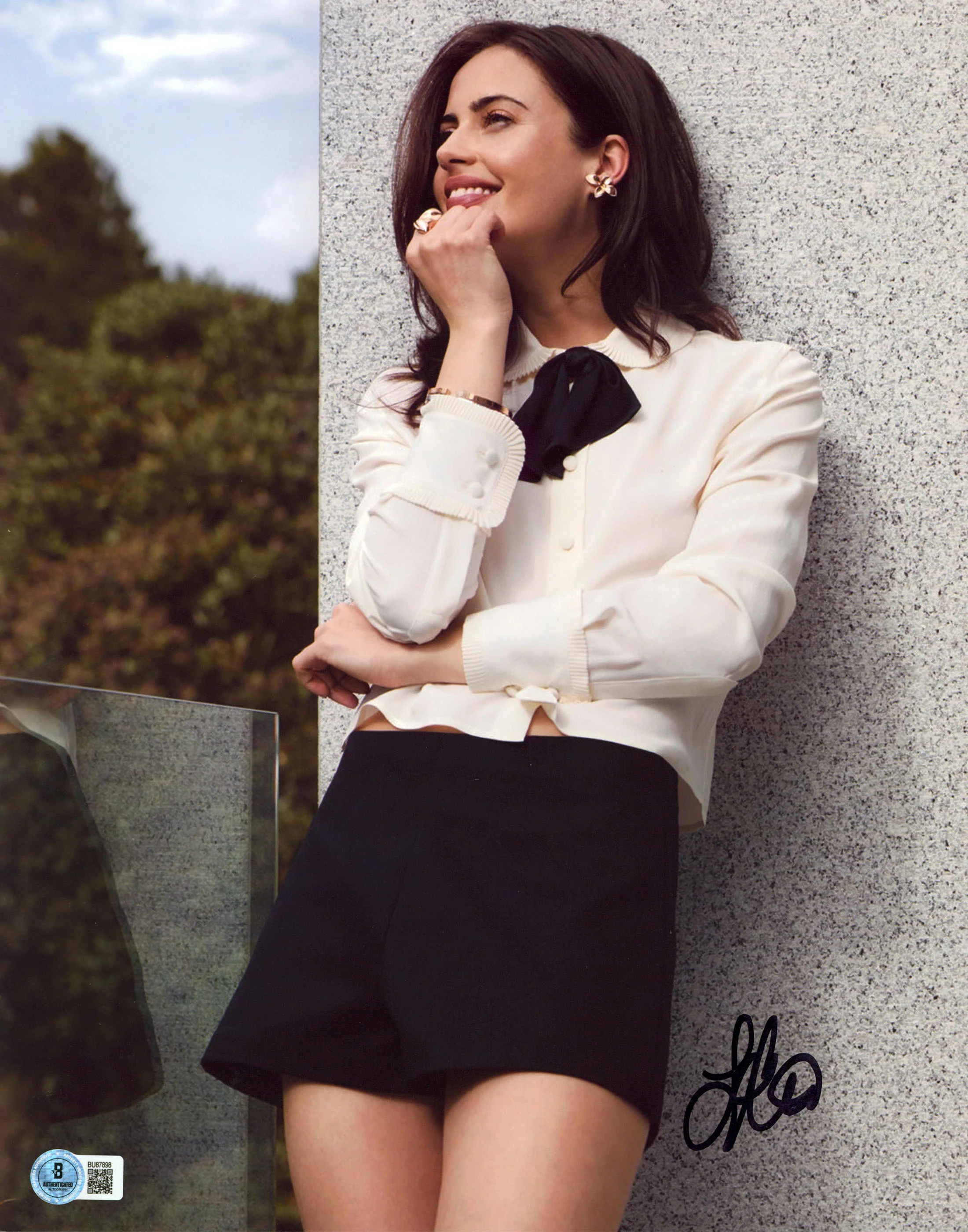 Lydia Peckham Nuremberg Authentic Signed 11x14 Vertical Photo BAS #BU87898