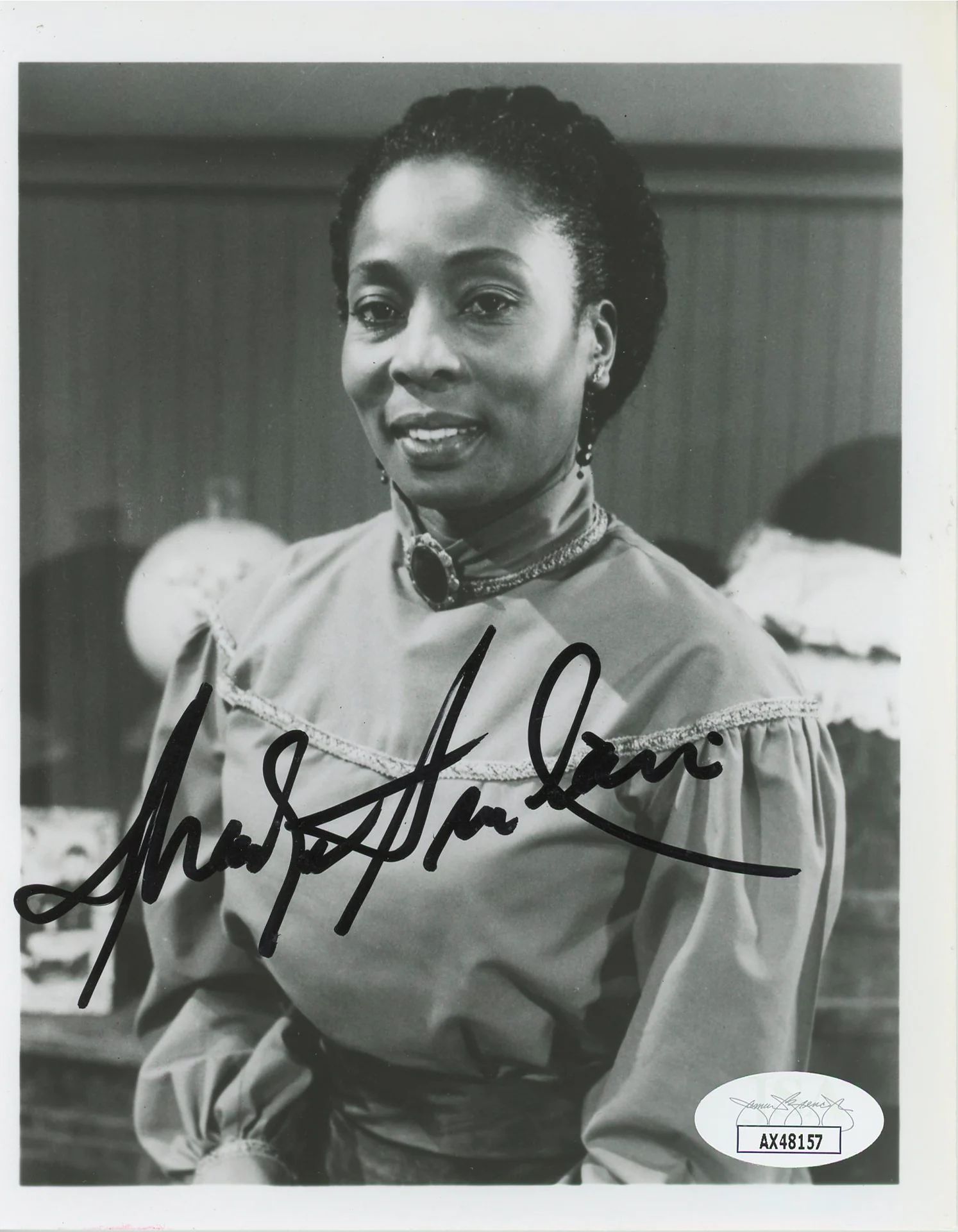 Madge Sinclair Coming to America Authentic Signed 5x6.5 Photo JSA #AX48157 - Image 2