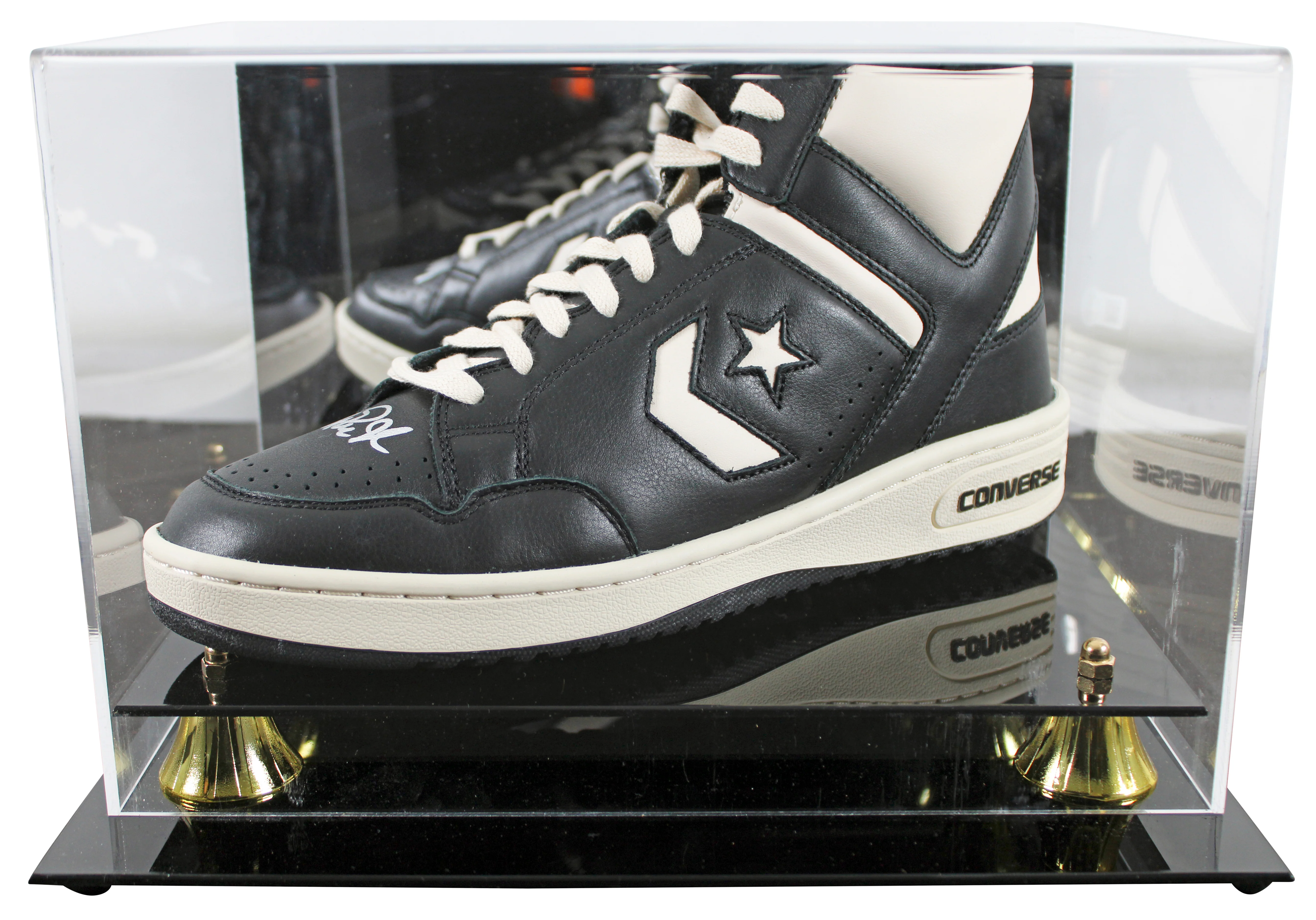 Magic Johnson Signed Left Black & White Converse Weapon Shoe W/ Case BAS Wit 1 - Image 2