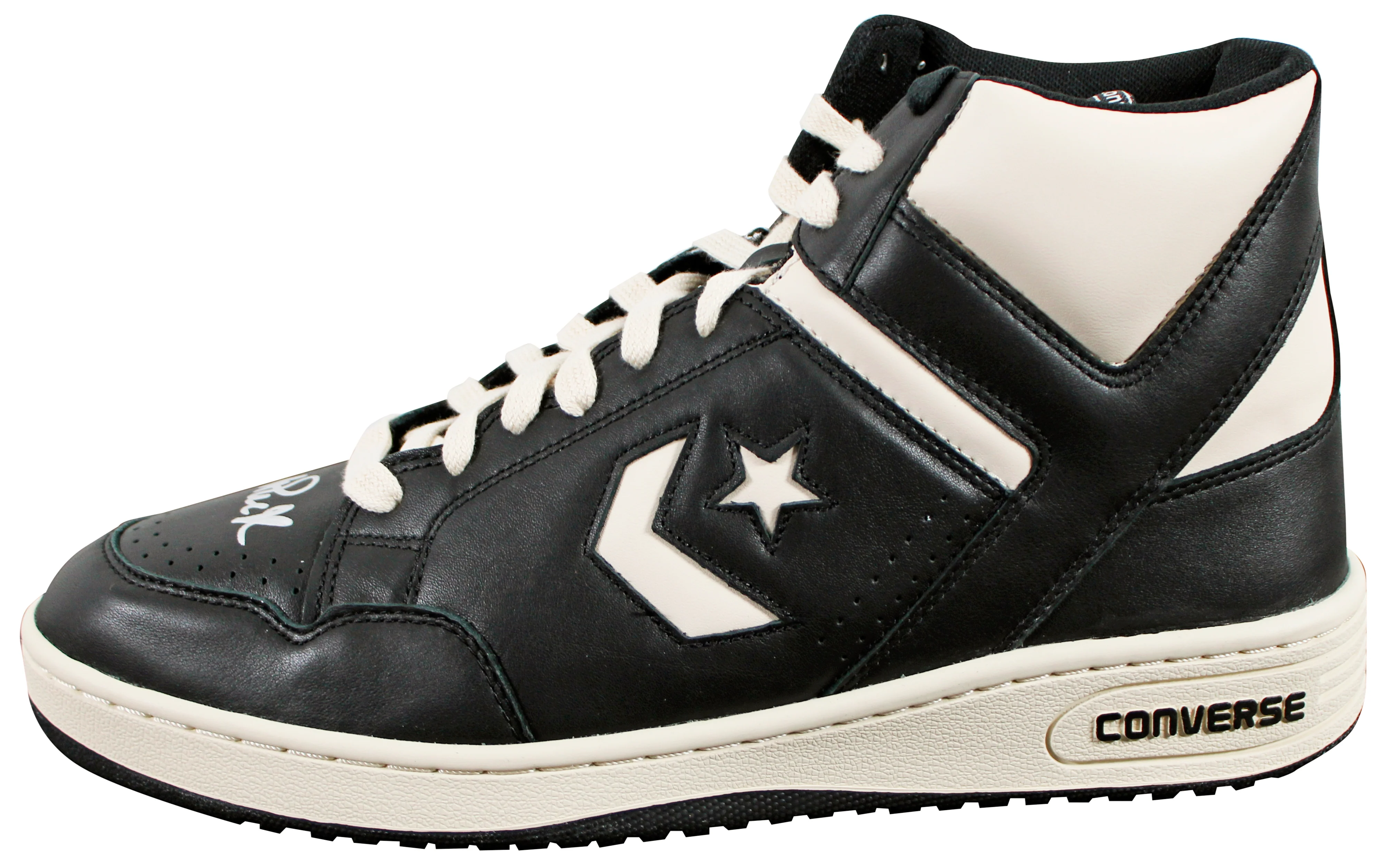 Magic Johnson Signed Left Black & White Converse Weapon Shoe W/ Case BAS Wit 2 - Image 6