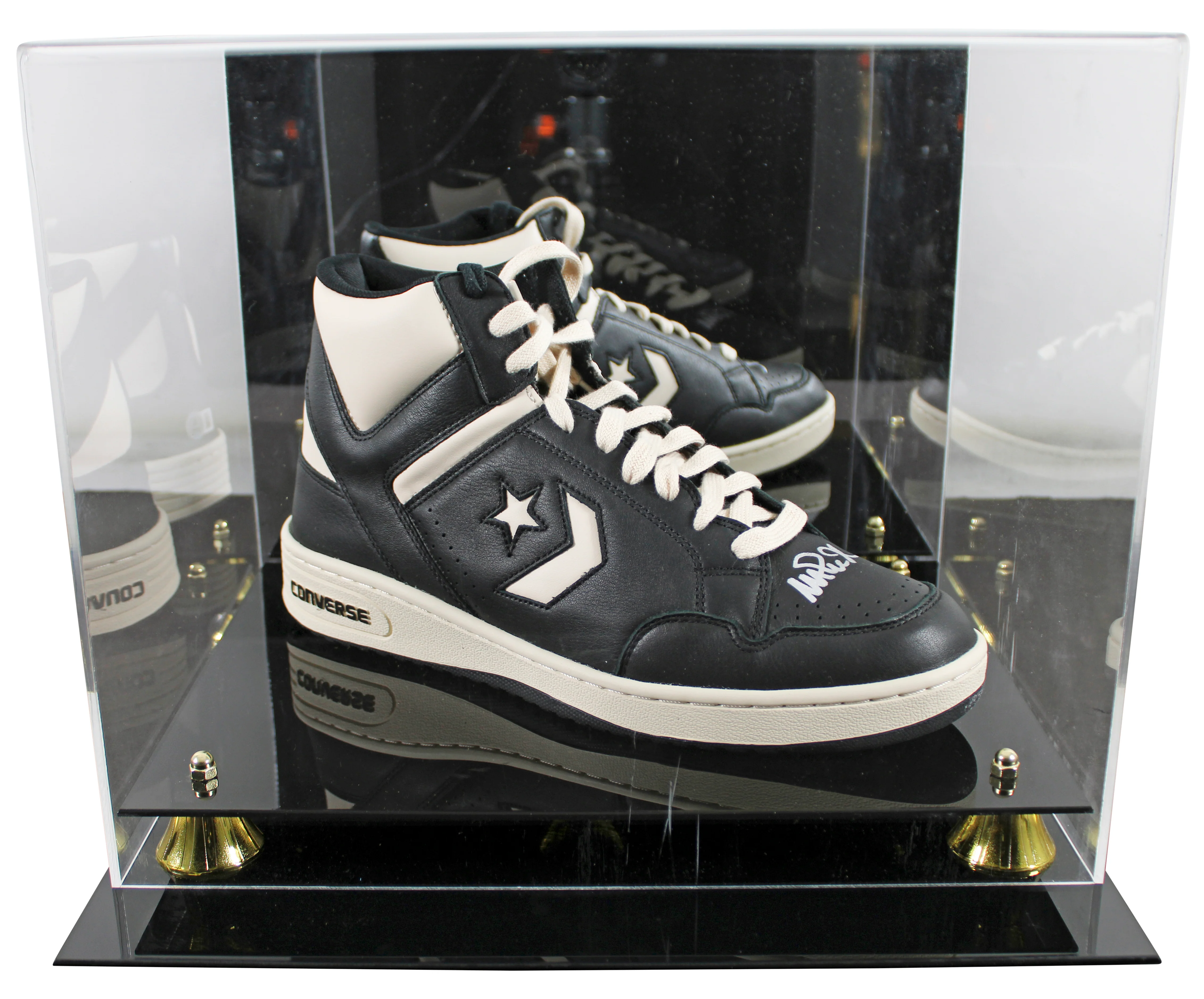Magic Johnson Signed Right Black & White Converse Weapon Shoe W/ Case BAS Wit 2 - Image 2
