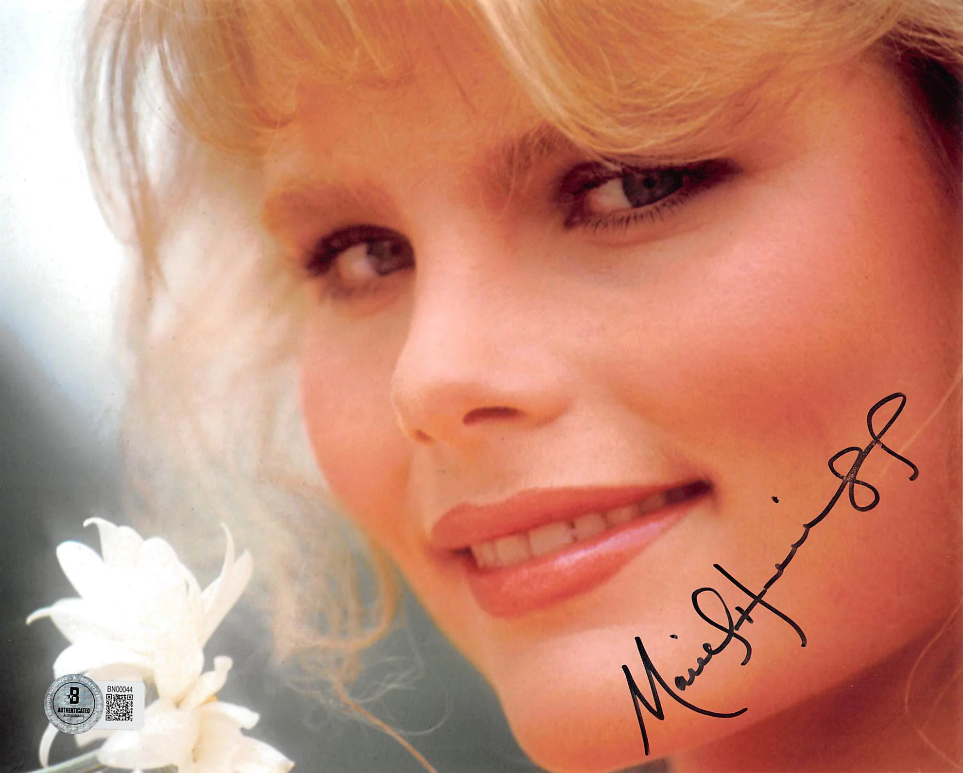 Mariel Hemingway Star 80 Authentic Signed 8x10 Horizontal Photo BAS 1 - Image 2