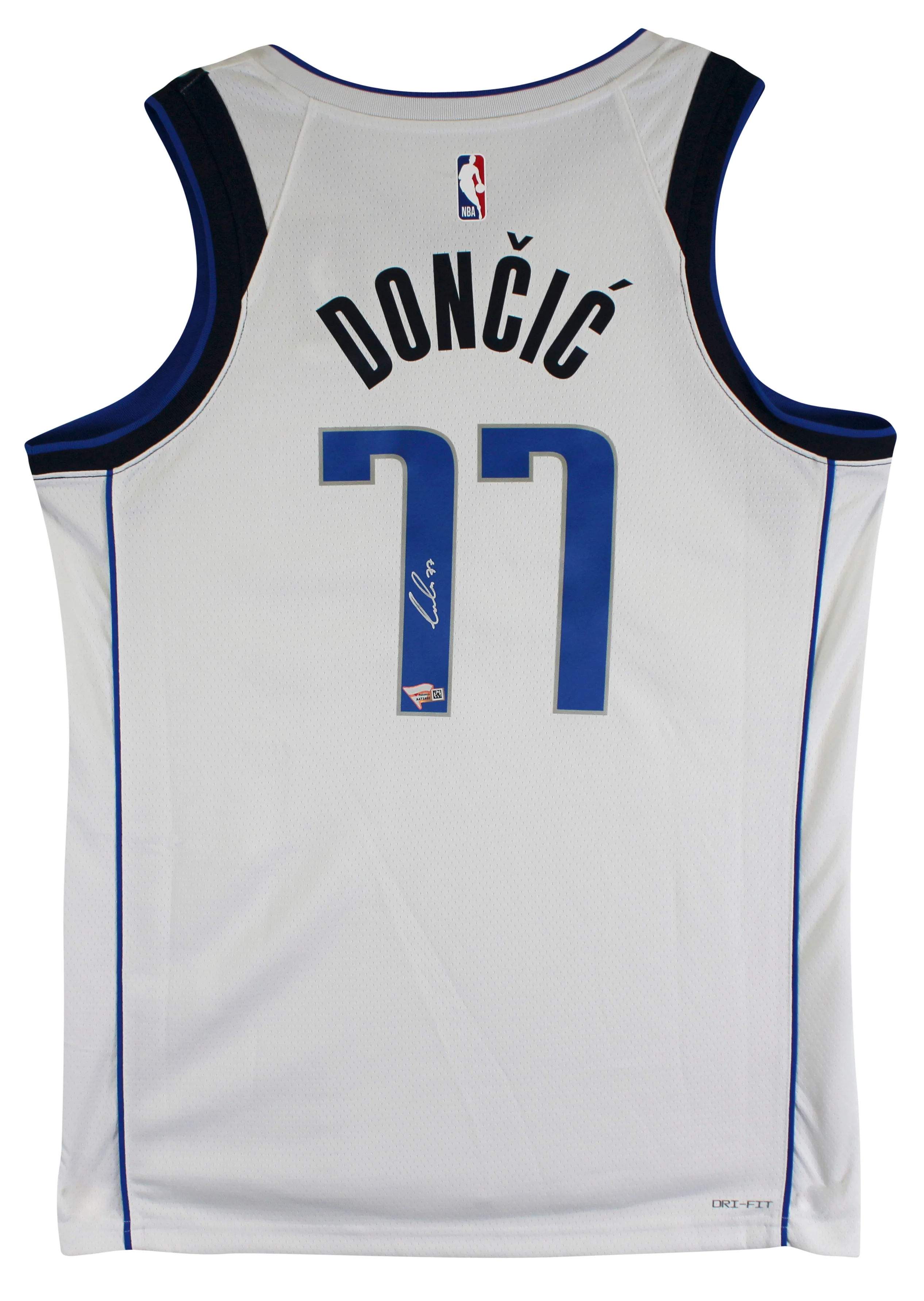 Mavericks Luka Doncic Signed White Nike Assoc. Edition Jersey Fanatics #A473486 - Image 3