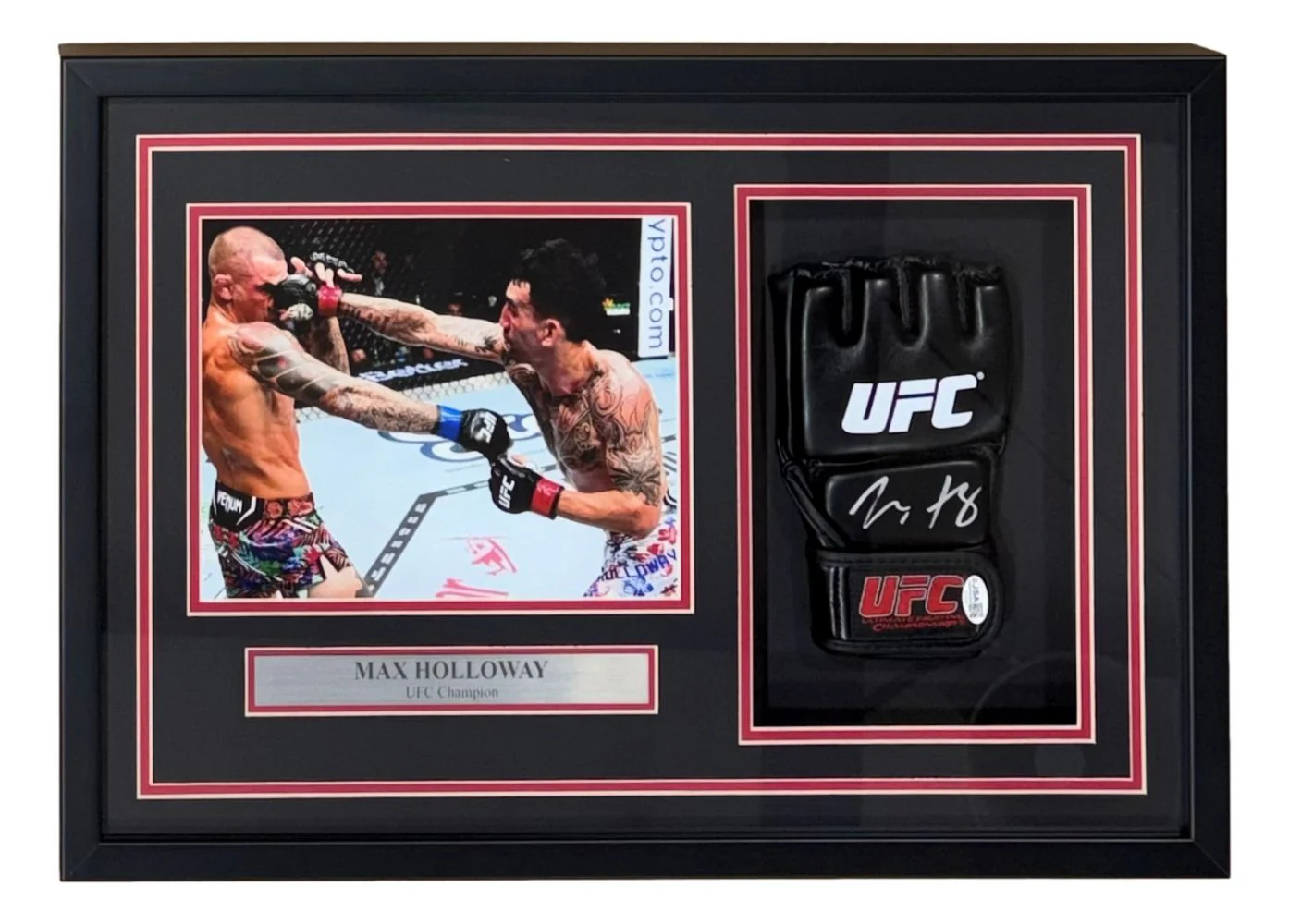 Max Holloway Signed MMA Replica Fight Glove In Shadowbox JSA QR