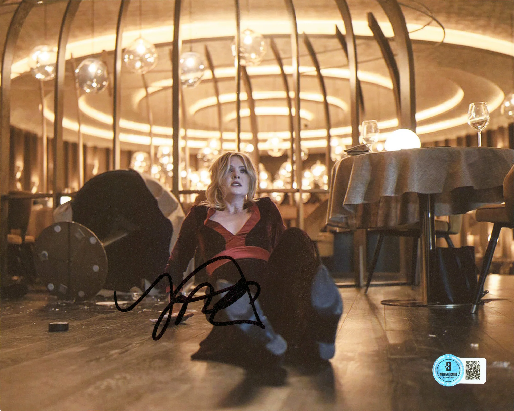Meghann Fahy The Bold Type Authentic Signed 8x10 Horizontal Photo BAS #BS20510 - Image 2