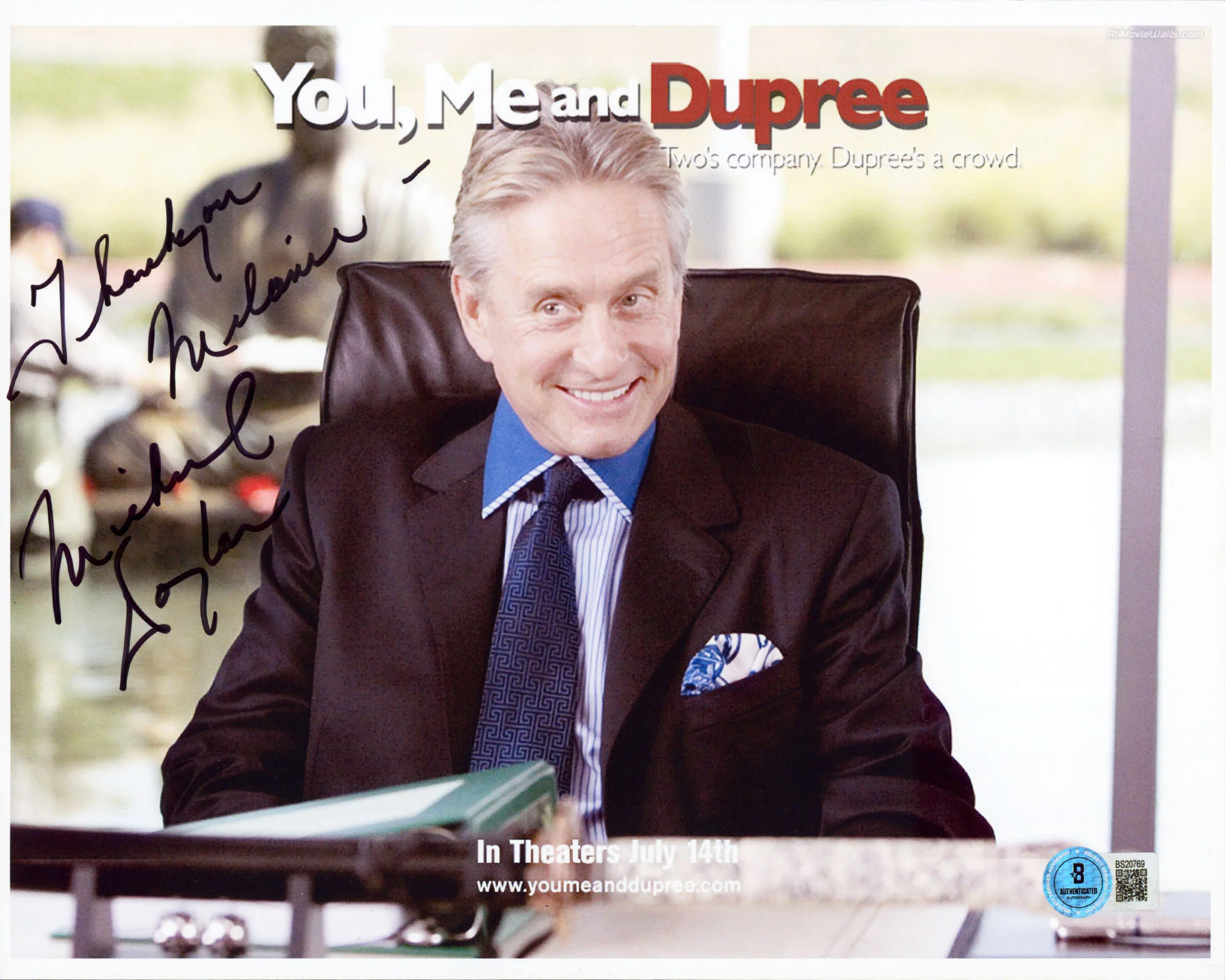 Michael Douglas You, Me and Dupree Authentic Signed 8.5x11 Photo BAS #BS20769 - Image 2