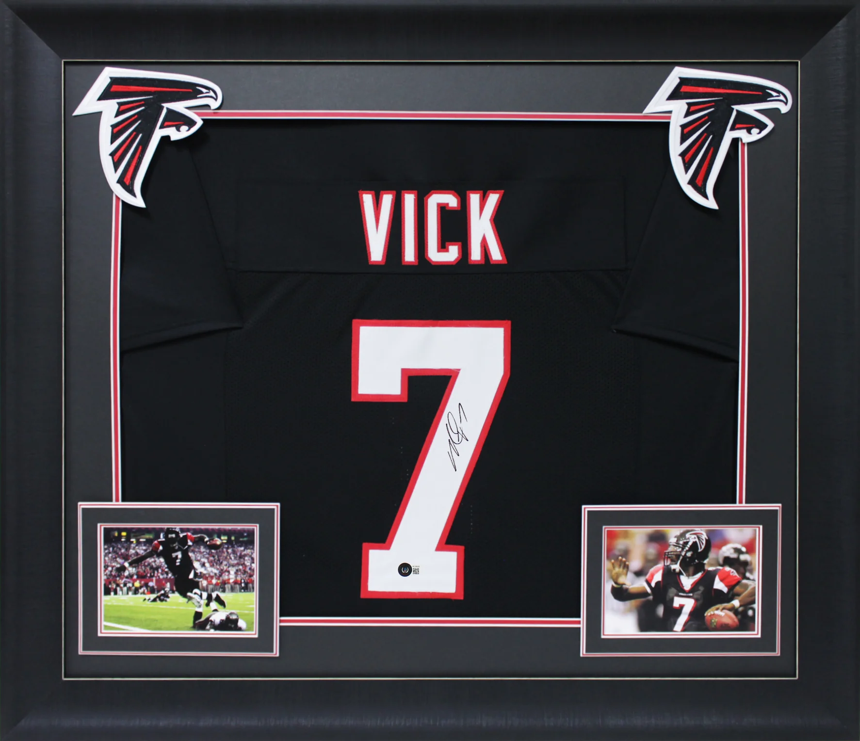 Michael Vick Authentic Signed Black Pro Style Framed Jersey BAS Witnessed - Image 2