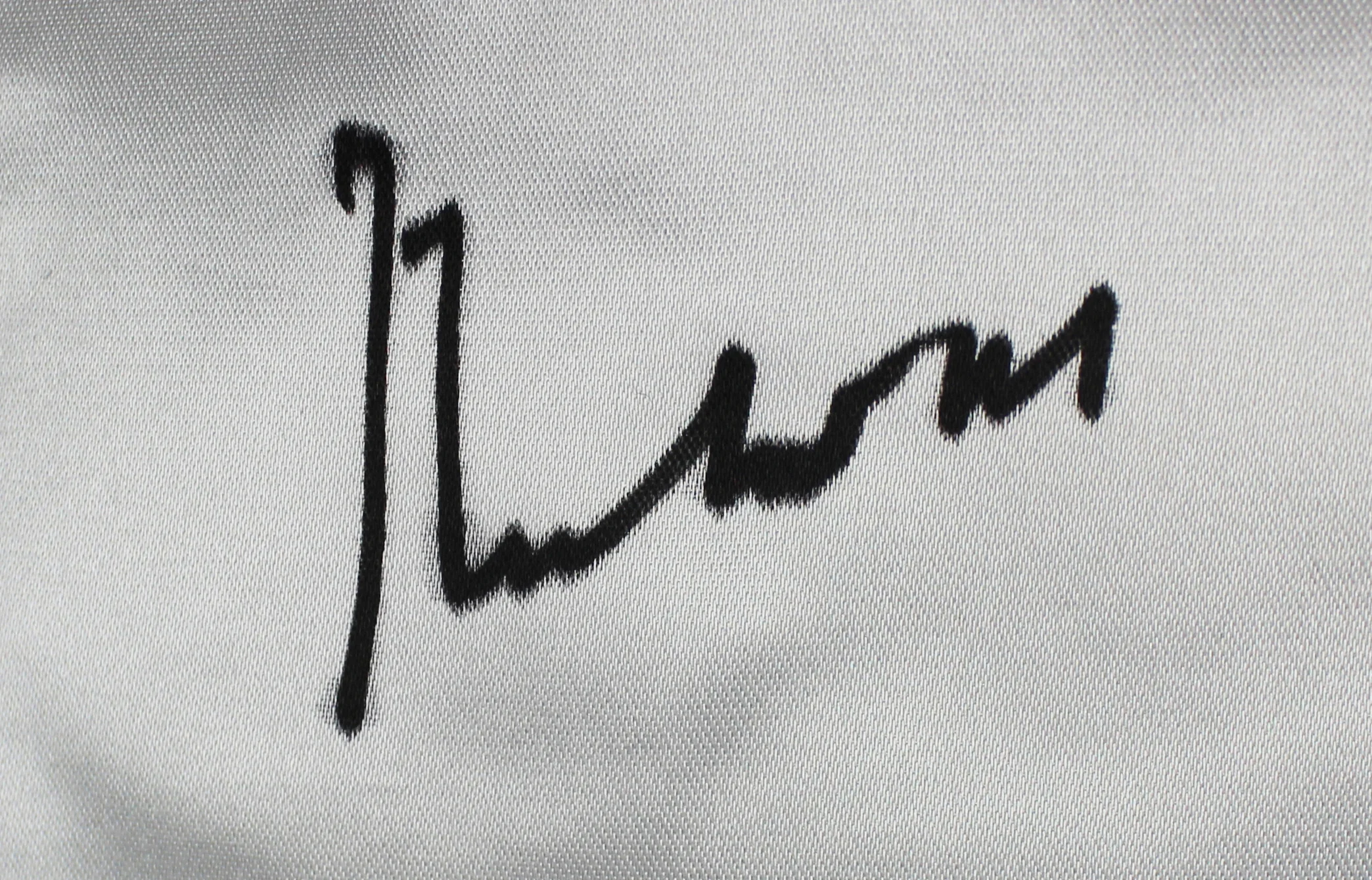 Muhammad Ali Authentic Signed White Everlast Robe PSA/DNA Itp #4A53153 - Image 3