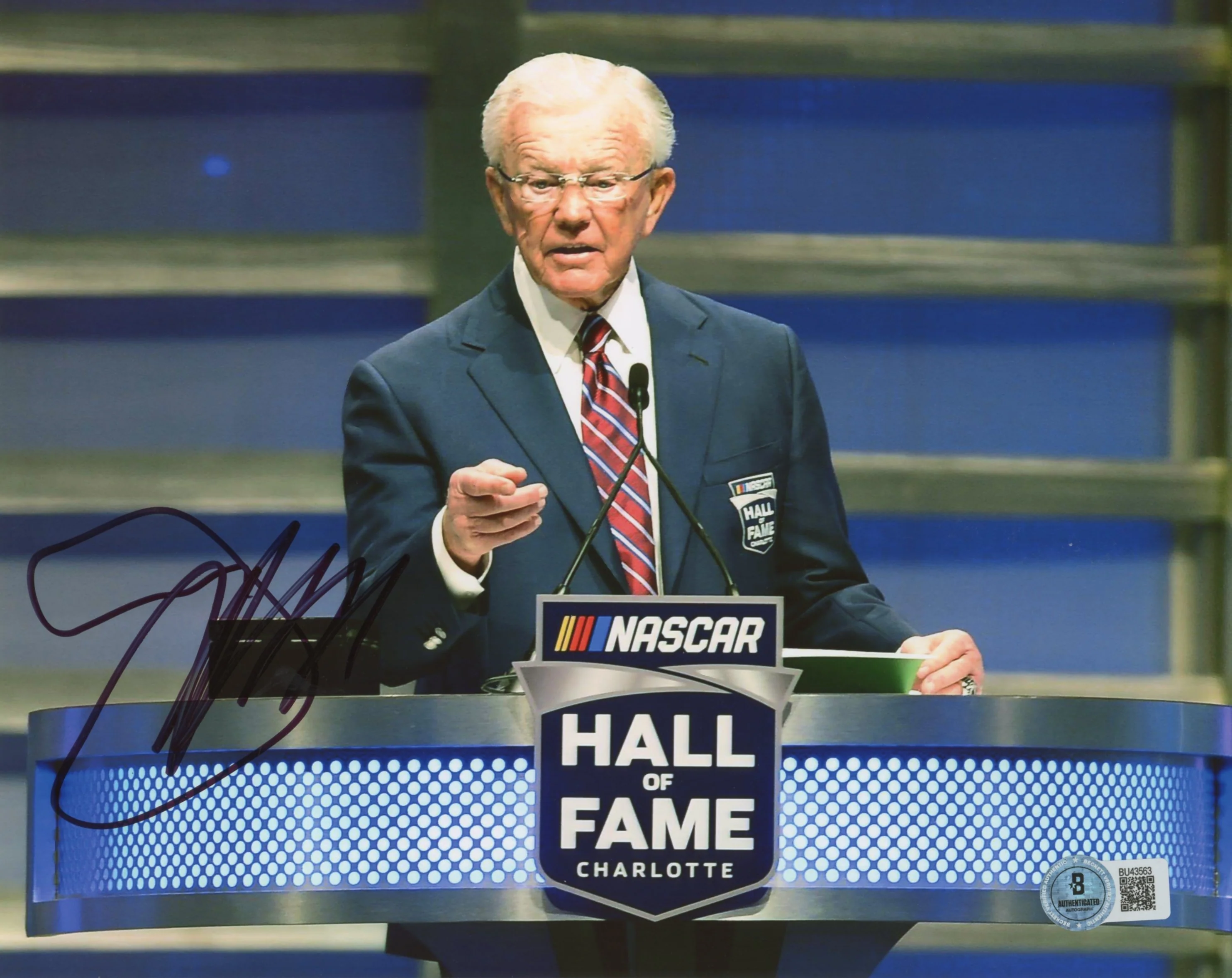 NASCAR Joe Gibbs Authentic Signed 8x10 Horizontal Photo Autographed BAS #BU43563 - Image 2