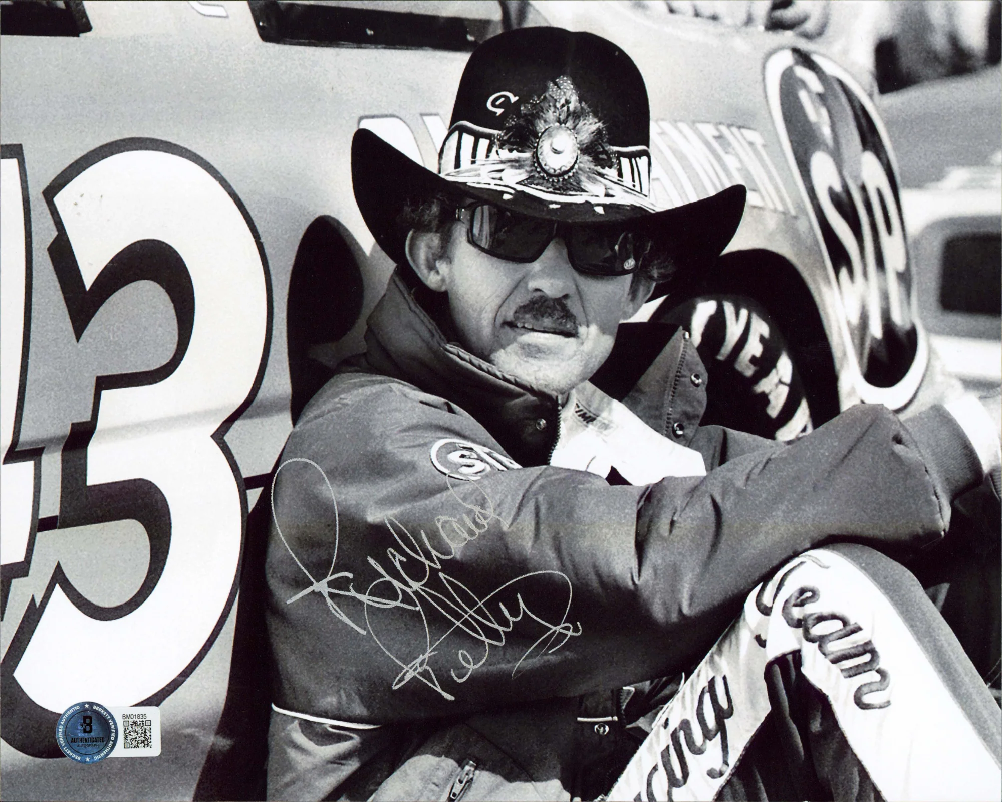 NASCAR Richard Petty Authentic Signed 8x10 Horizontal Photo BAS #BM01835 - Image 2