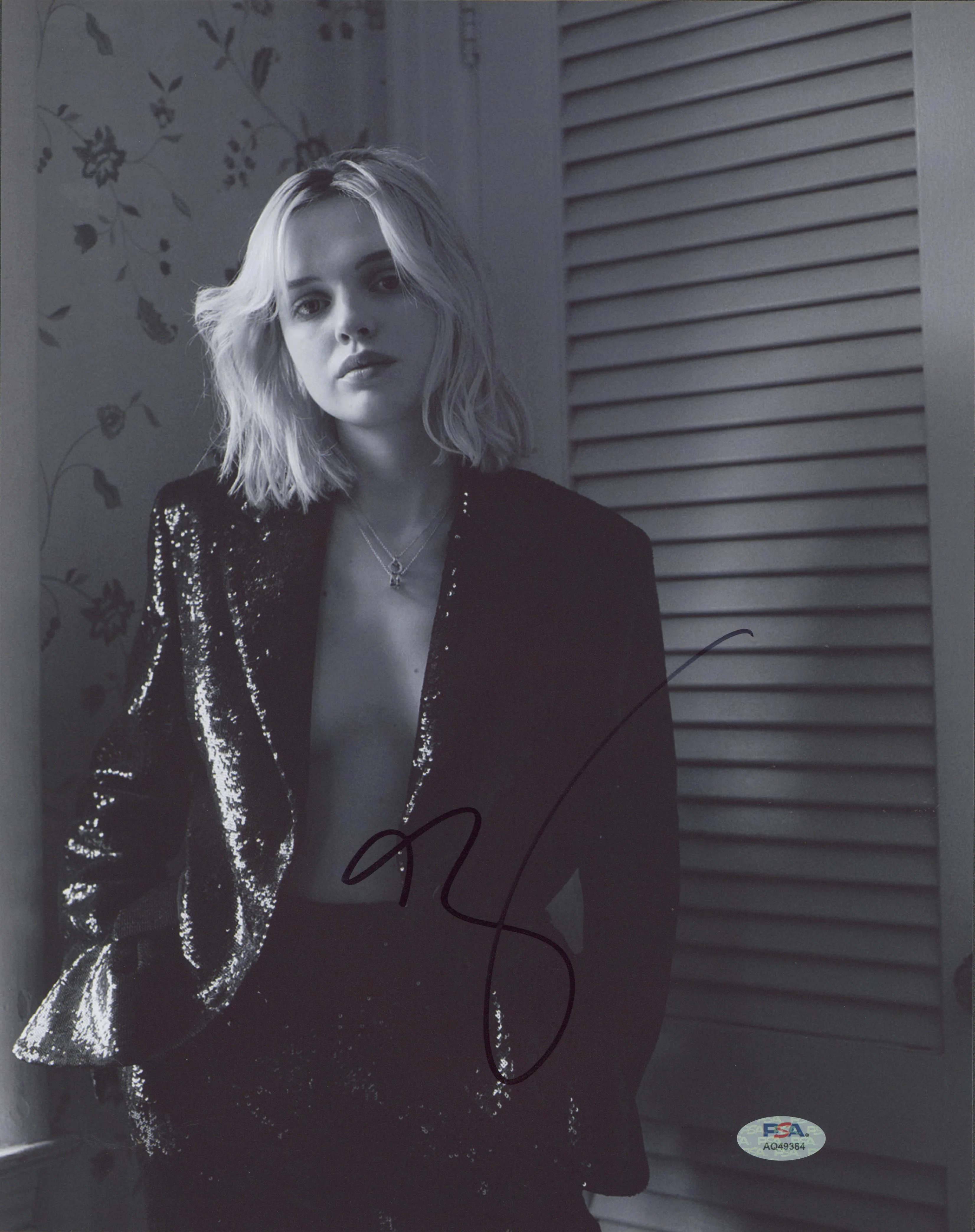 Odessa Young The Stand Authentic Signed 11x14 Vertical Photo PSA/DNA #AQ49384