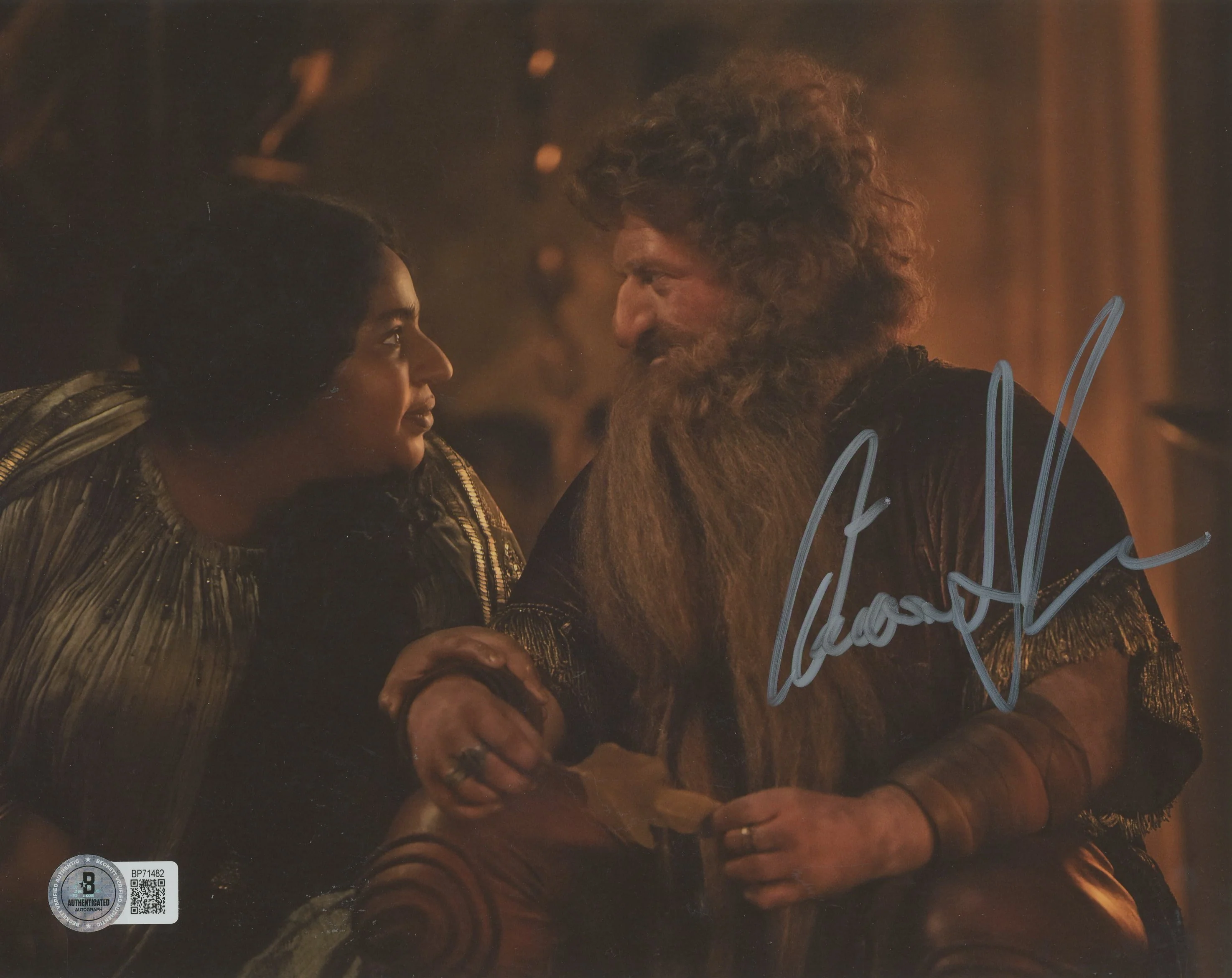 Owain Arthur Lord of the Rings The Rings of Power Signed 8x10 Photo BAS #BP71482 - Image 2