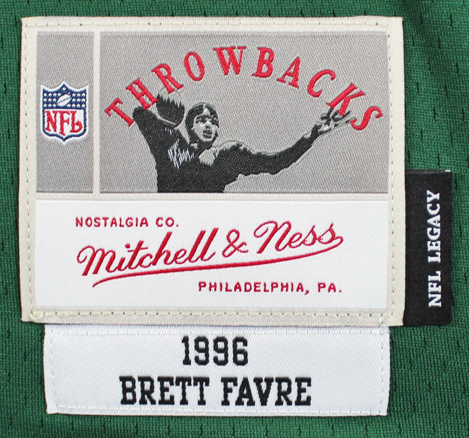 Packers Brett Favre Authentic Signed Green 1996 M&N Throwback Jersey BAS Witness - Image 6
