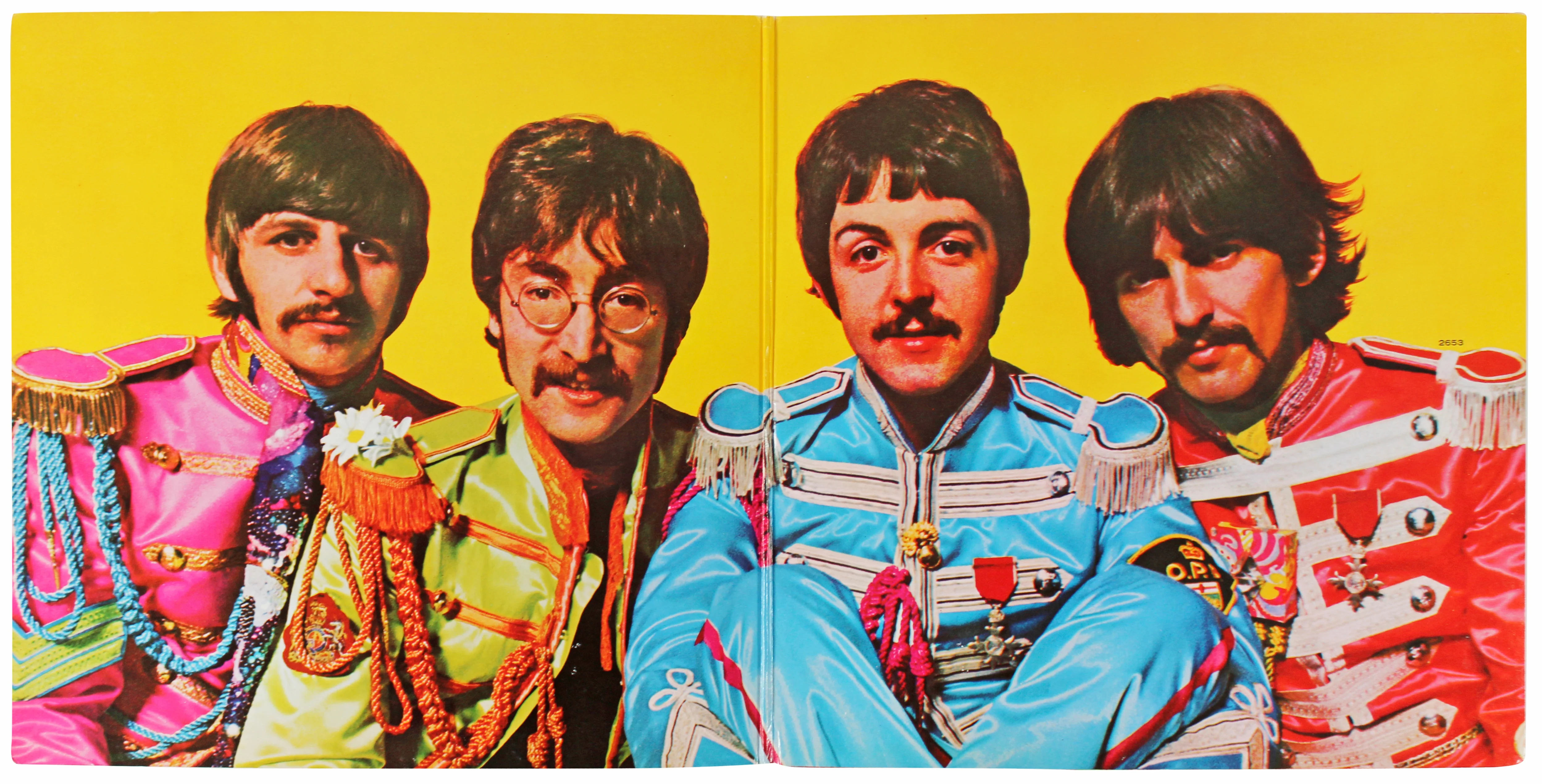 Paul McCartney Beatles Signed Sgt. Pepper's Album Cover W/ Vinyl JSA #YY56740 - Image 5