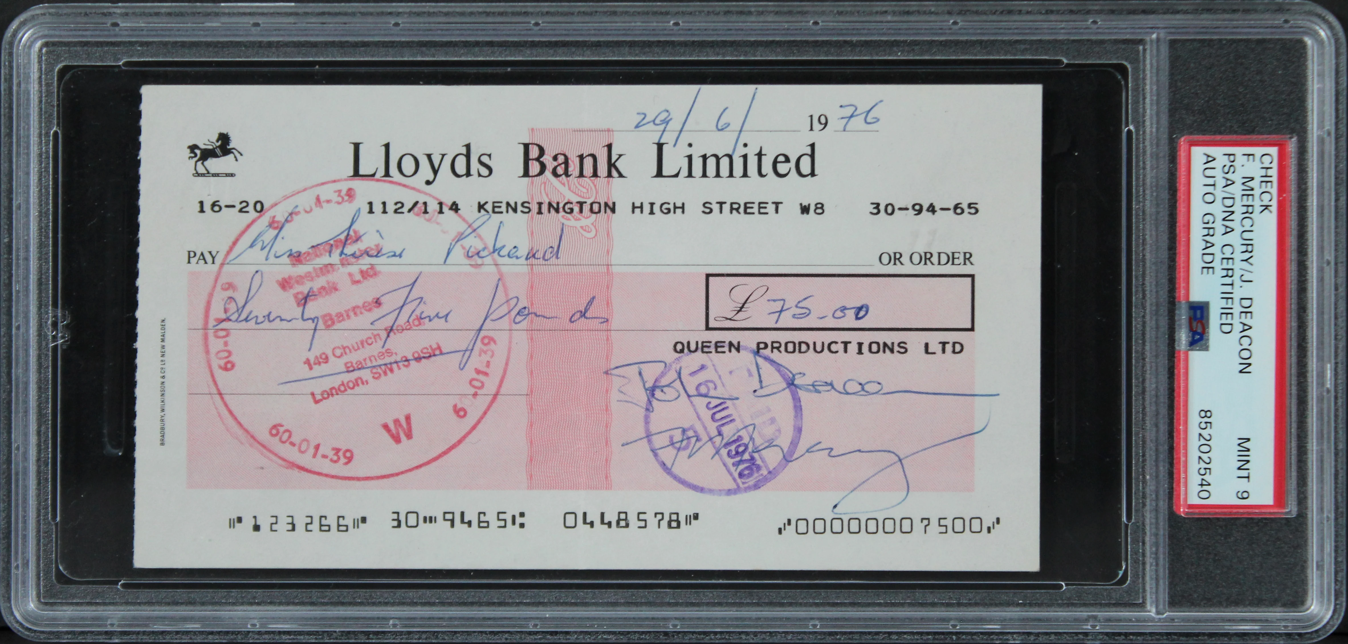 Queen (4) Mercury, May, Deacon, Taylor Signed 1976 Bank Set Of 3 Checks PSA Slab - Image 5