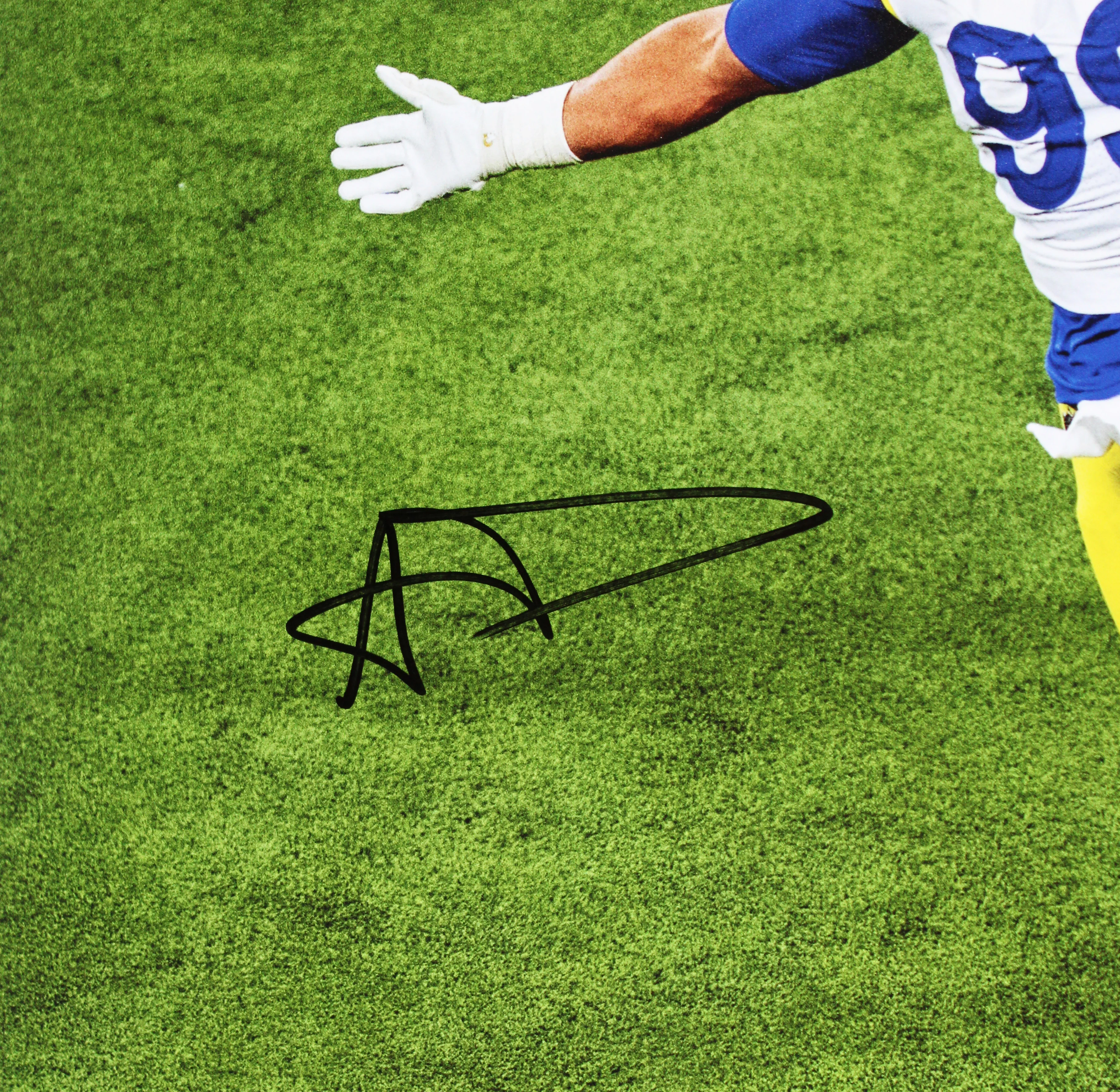 Rams Aaron Donald Signed 16x20 Horizontal SB LVI Photo w/ Black Sig BAS Witness - Image 3