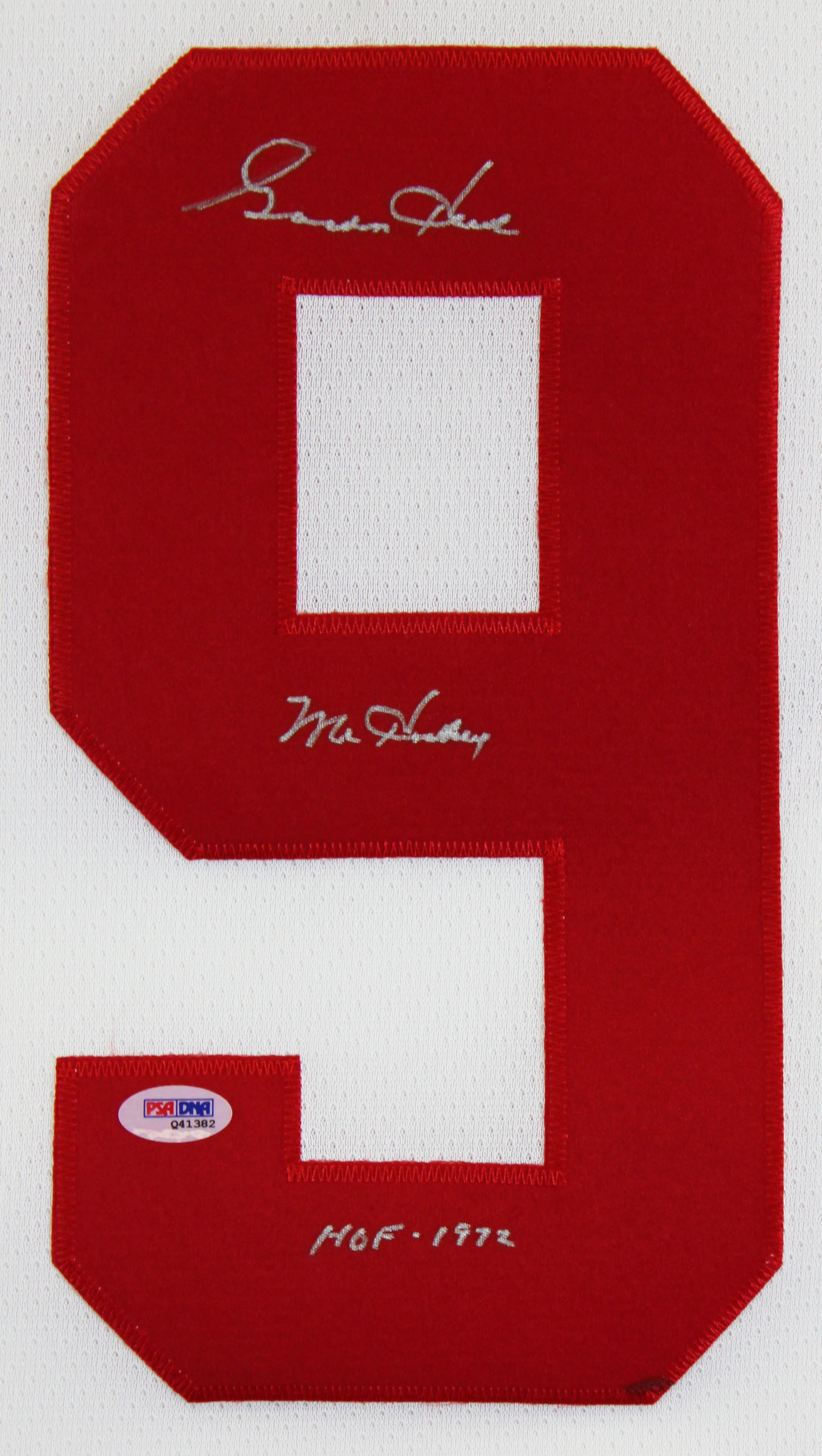 Red Wings Gordie Howe "Mr. Hockey, HOF 1972" Signed White CCM Jersey PSA #Q41382 - Image 4