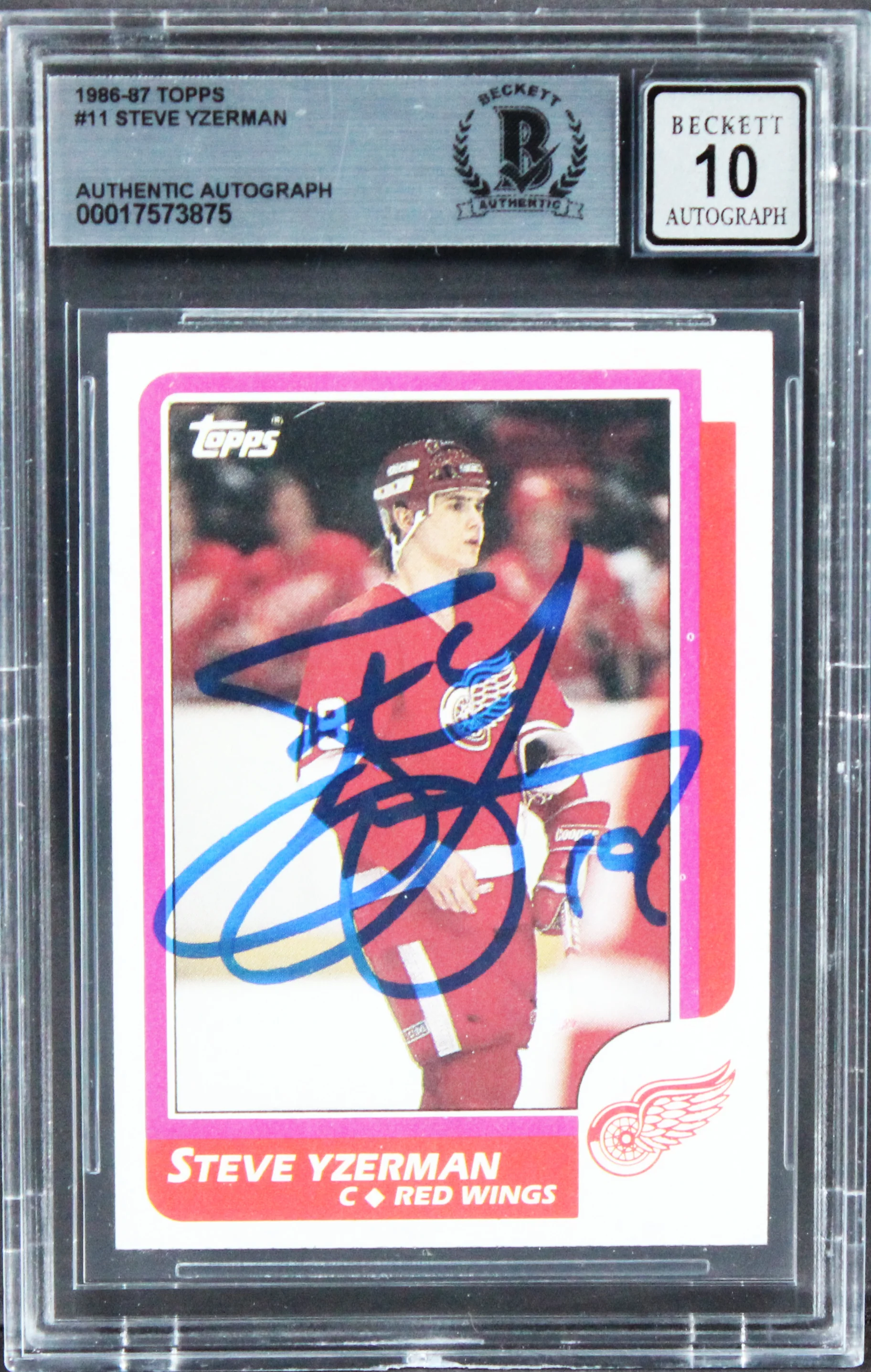 Red Wings Steve Yzerman Signed 1986 Topps #11 Card Auto 10! BAS Slabbed - Image 2