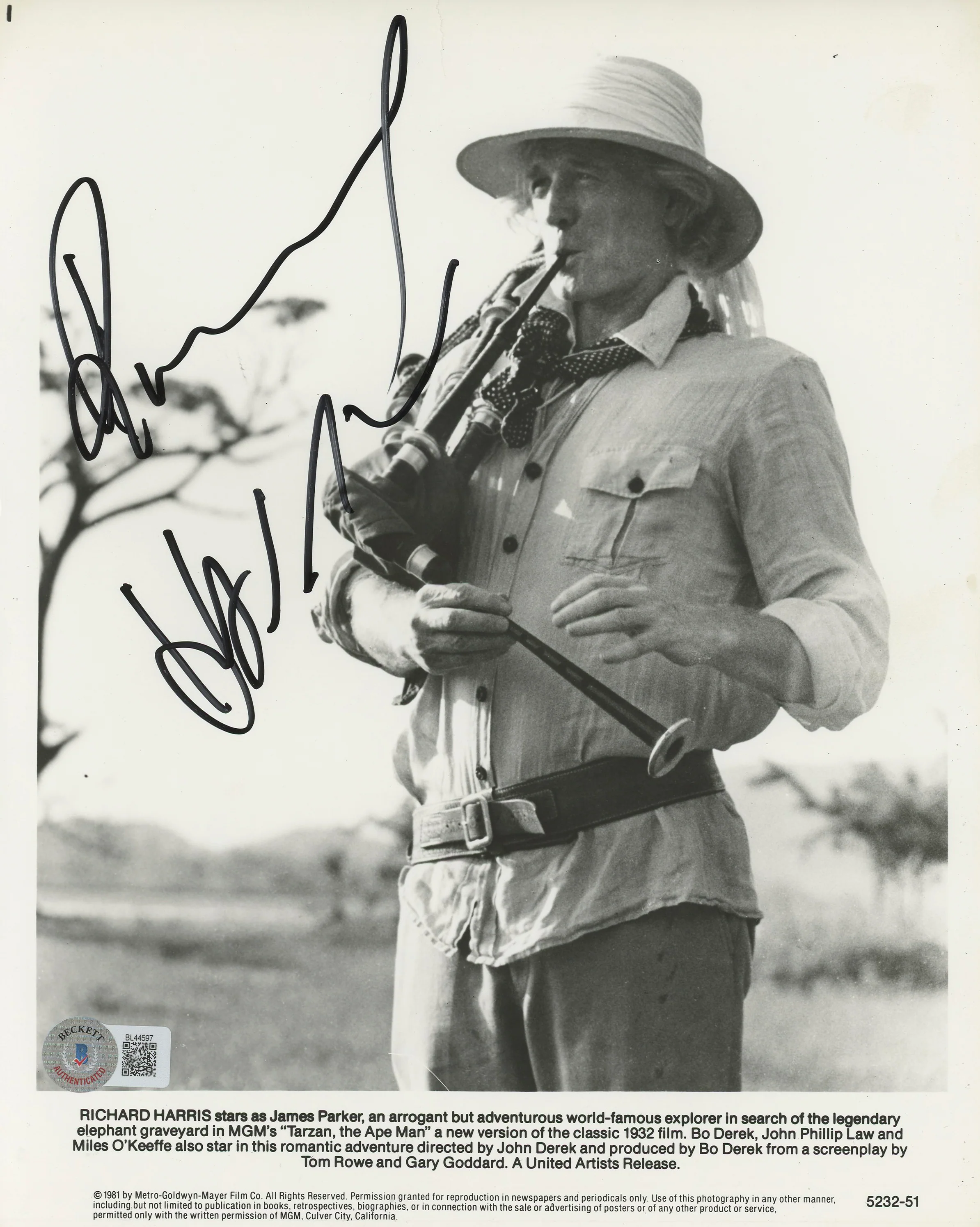Richard Harris Tarzan, the Ape Man Authentic Signed 8x10 Photo BAS #BL44597 - Image 2
