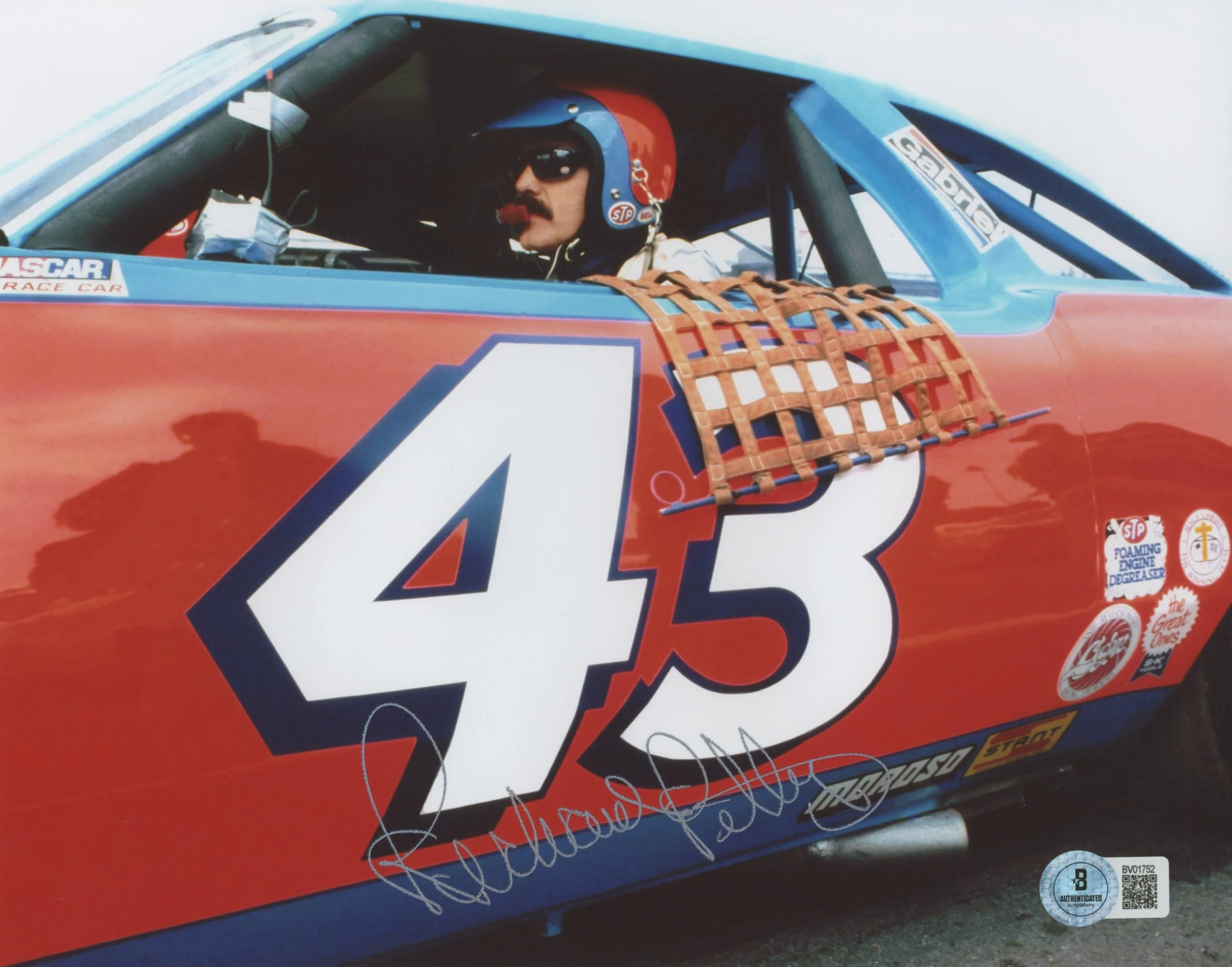 Richard Petty NASCAR Authentic Signed 8x10 Horizontal Photo BAS 12