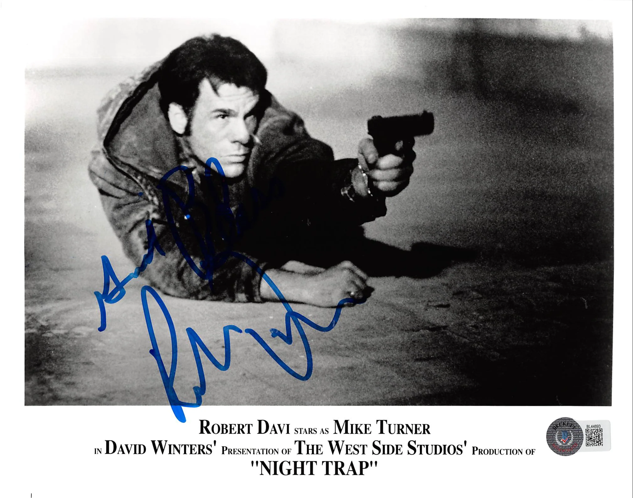 Robert Davi Night Trap "God Bless" Authentic Signed 8x10 Photo BAS #BL44693 - Image 2