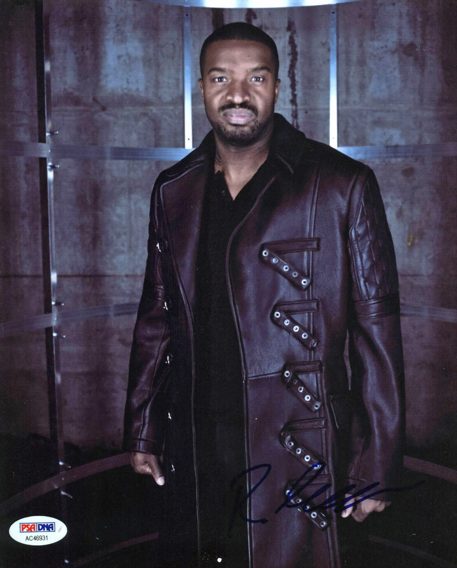Roger Cross Dark Matter Authentic Signed 8x10 Photo Autographed PSA/DNA #AC46931 - Image 2