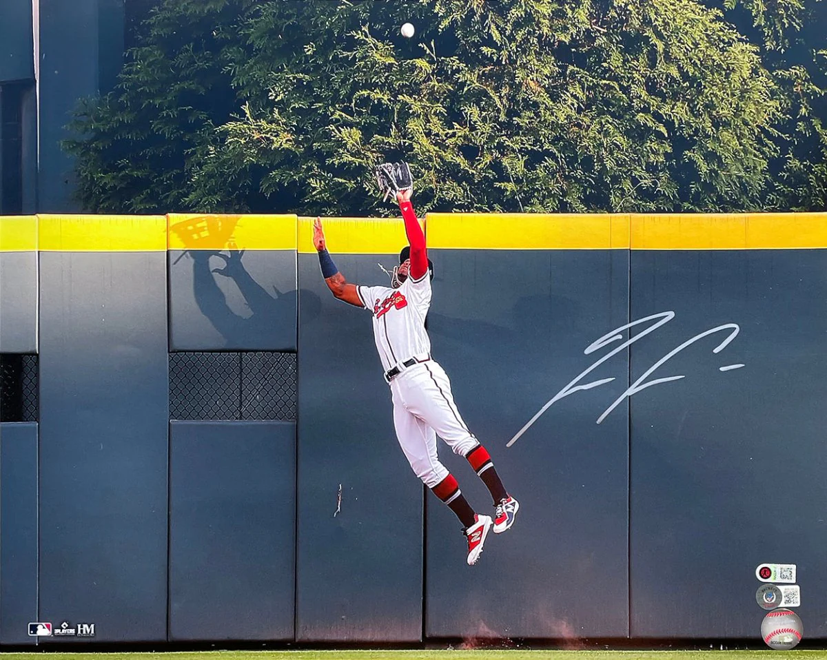 Ronald Acuna Jr. Signed 16x20 Atlanta Braves Baseball Catch Photo BAS - Image 6