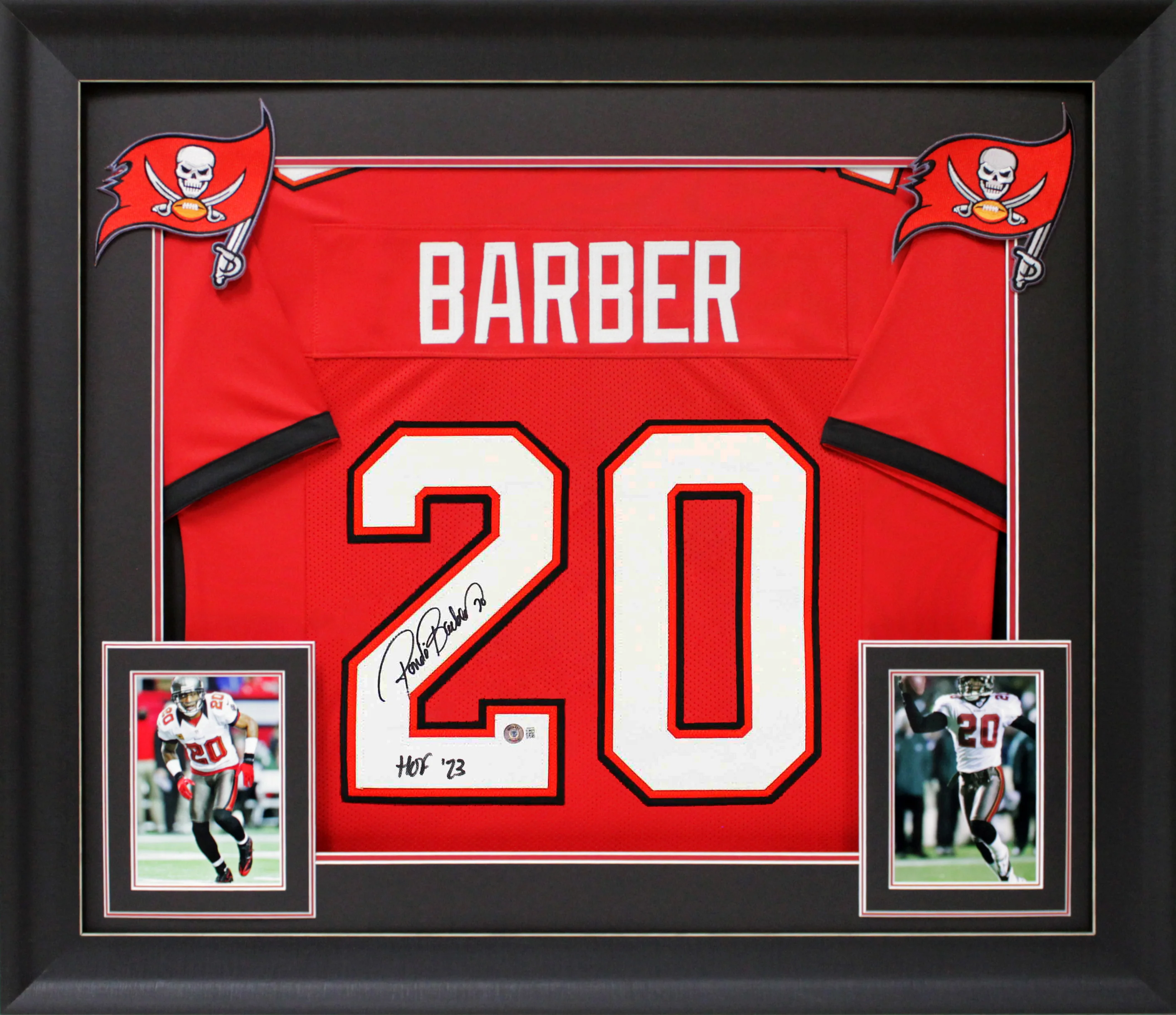 Ronde Barber "HOF 23" Authentic Signed Red Pro Style Framed Jersey BAS Witness 2 - Image 2