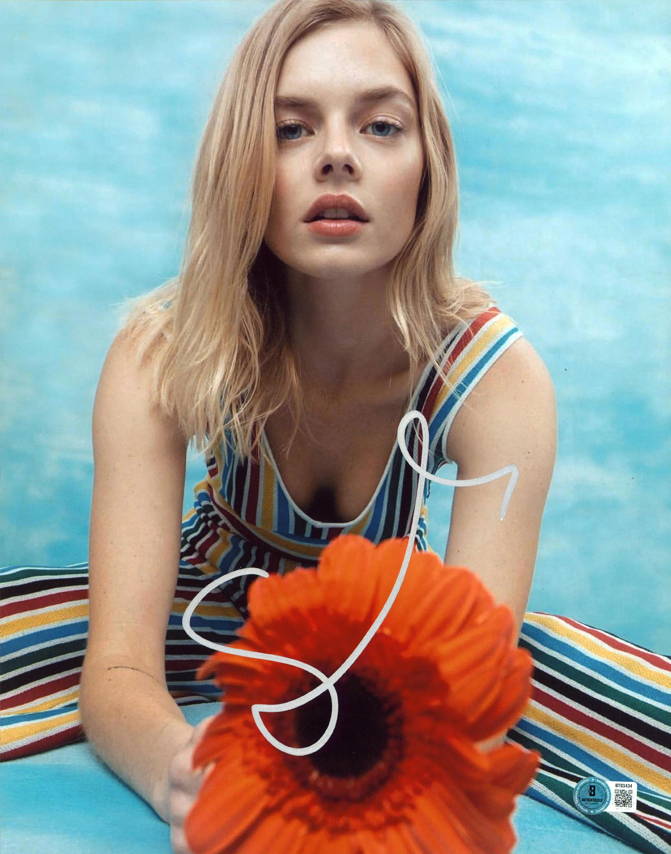 Samara Weaving Ready or Not Authentic Signed 11x14 Vertical Photo BAS #BT03434 - Image 2