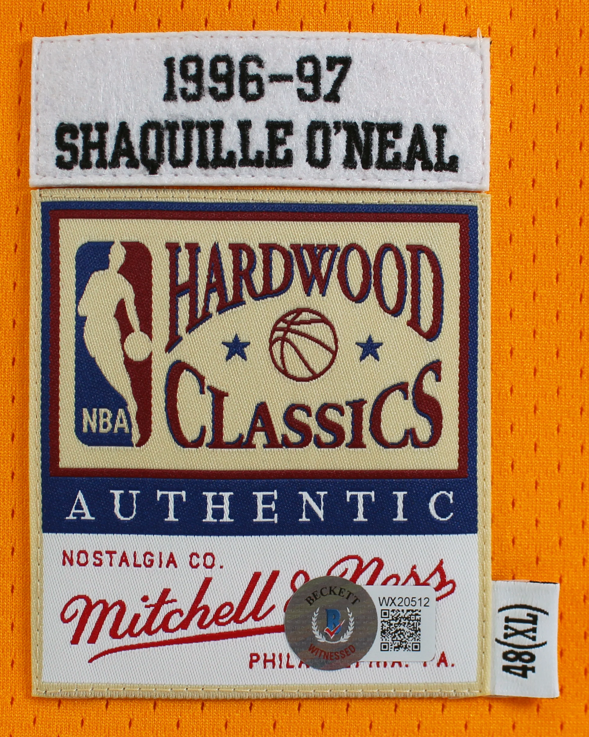 Shaquille O'Neal "HOF 16" Signed Yellow M&N 1996-97 HWC Authentic Jersey BAS Wit - Image 5