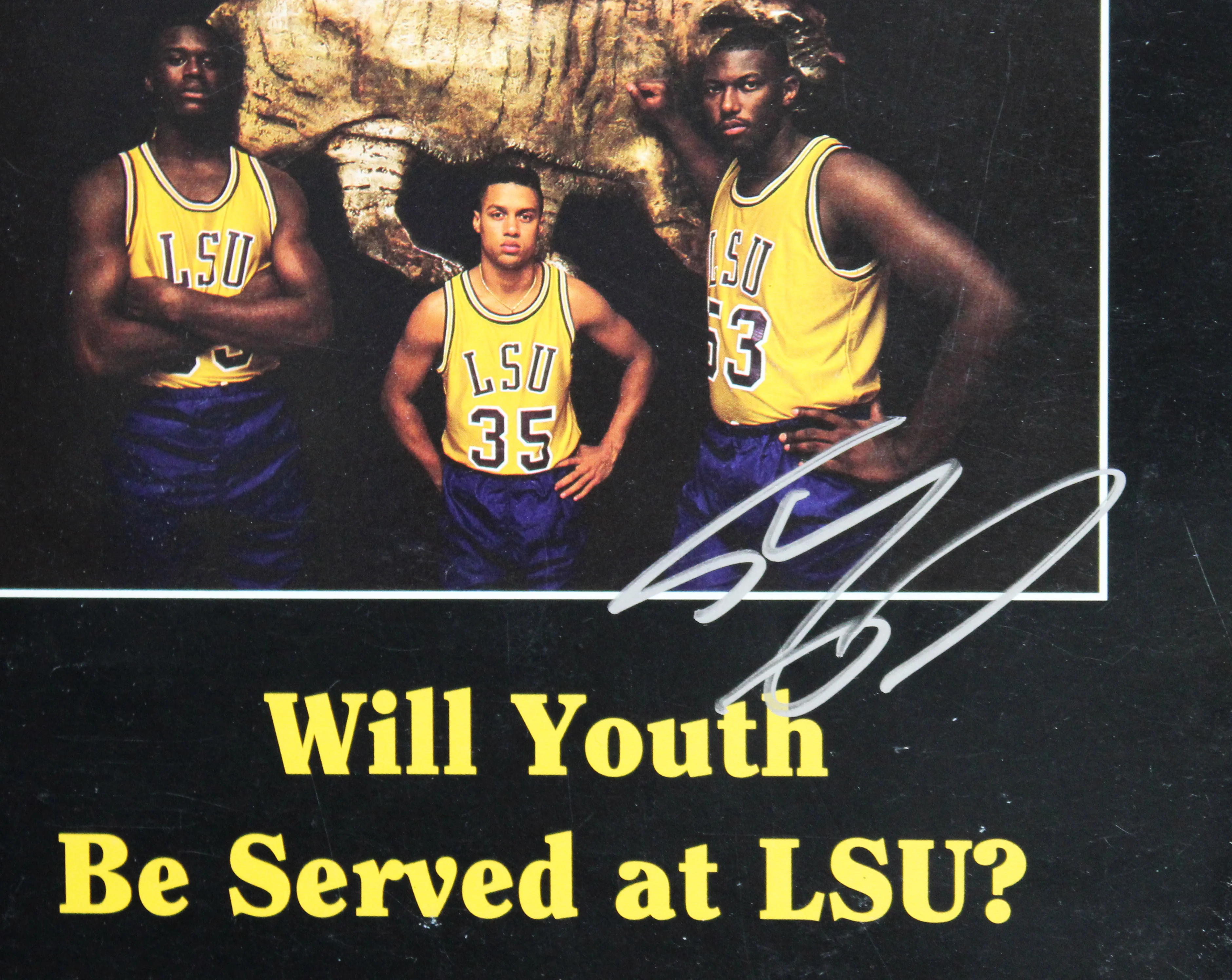 Shaquille O'Neal Signed 1989-90 College Basketball LSU Yearbook BAS W #3W388793 - Image 3