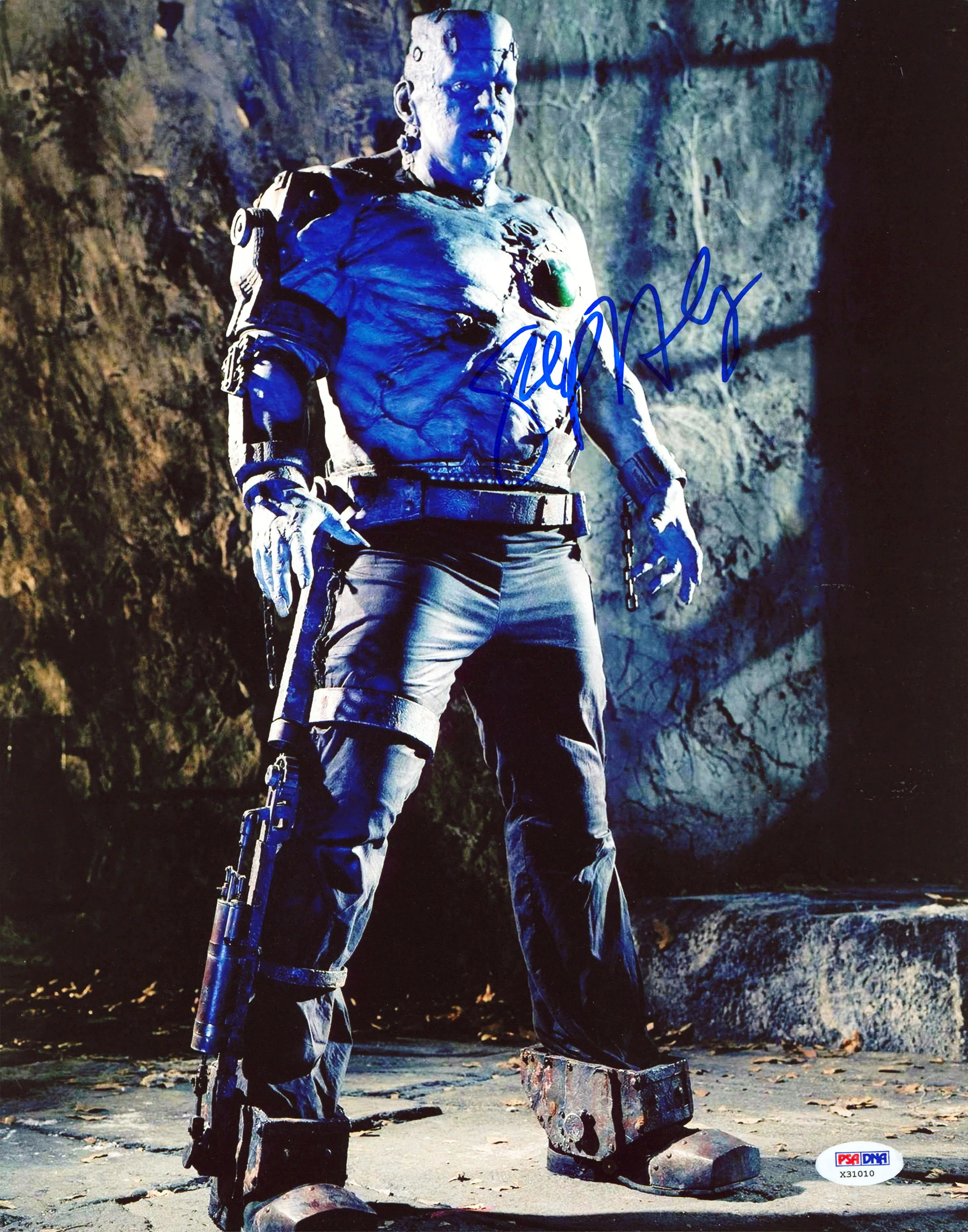 Shuler Hensley Van Helsing Authentic Signed 11x14 Vertical Photo PSA/DNA #X31010 - Image 2