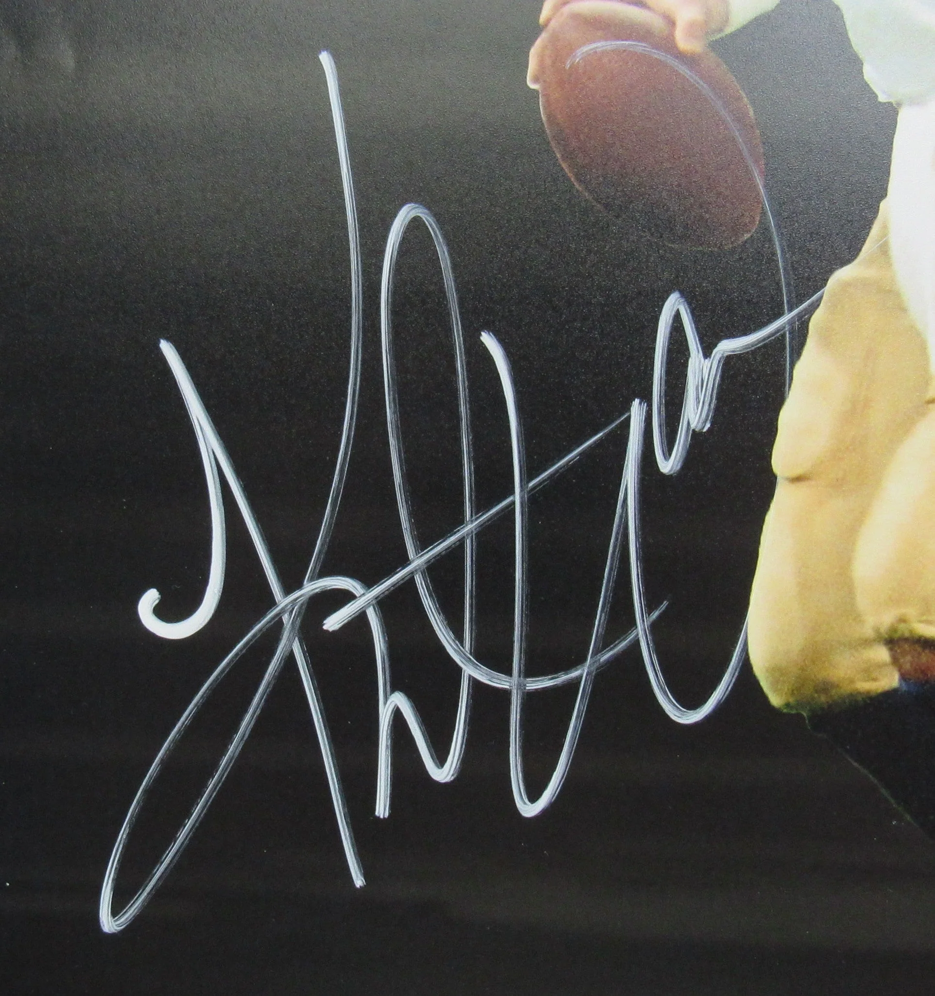 Kurt Warner Signed Auto 11x14 Photo JSA CM07408 - Image 2
