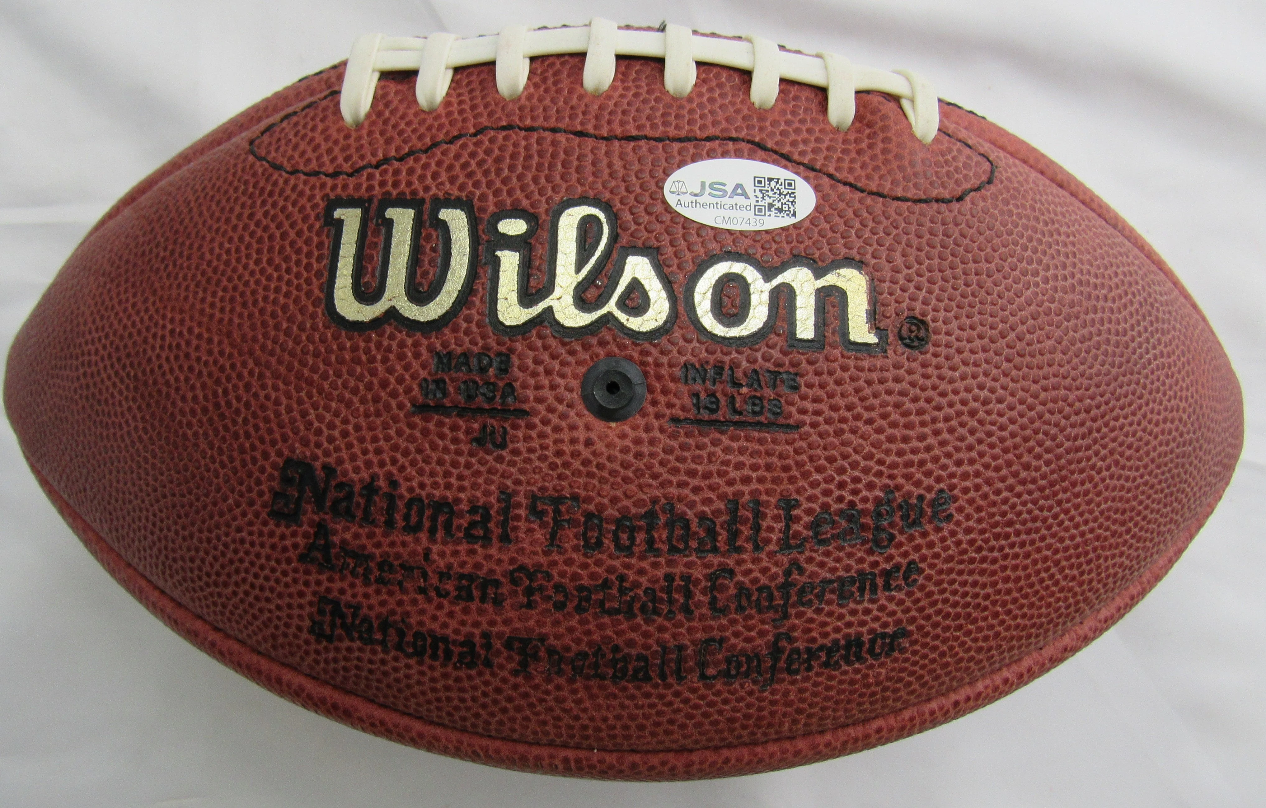 Brett Favre Signed Auto Wilson Football JSA CM07439 - Image 4