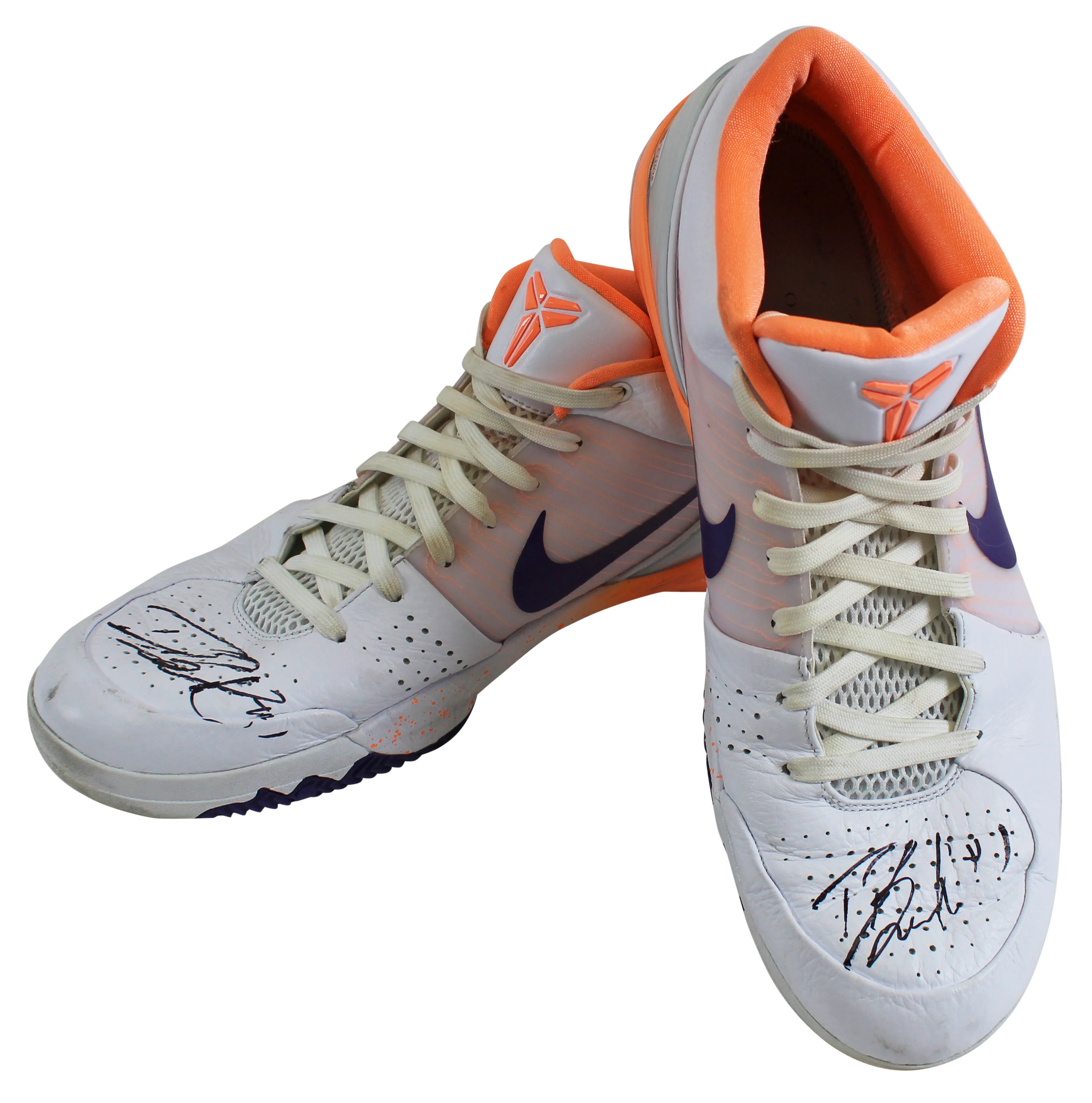 Suns Devin Booker Signed 2019-20 Game Used Nike Kobe IV Shoes BAS & Photomatched - Image 2