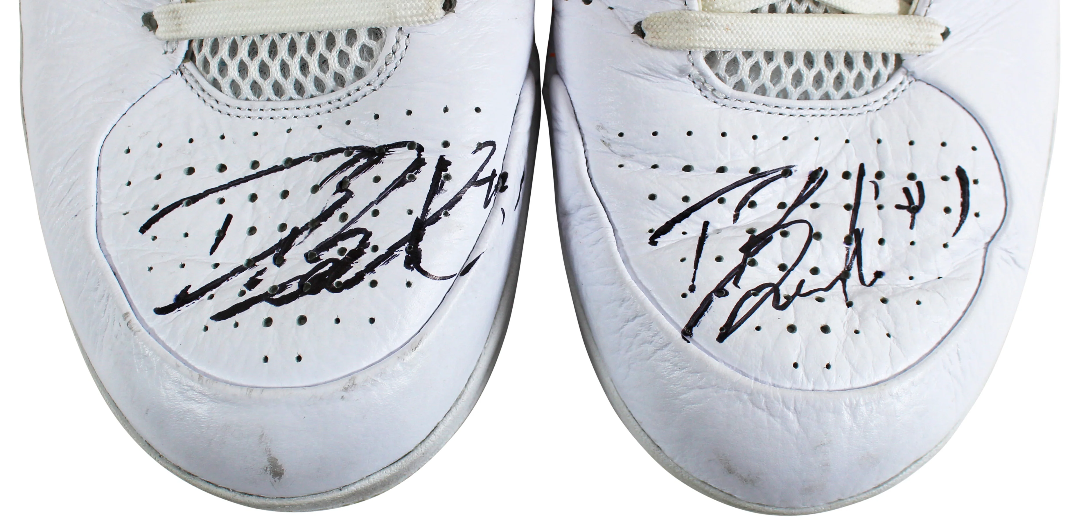 Suns Devin Booker Signed 2019-20 Game Used Nike Kobe IV Shoes BAS & Photomatched - Image 4