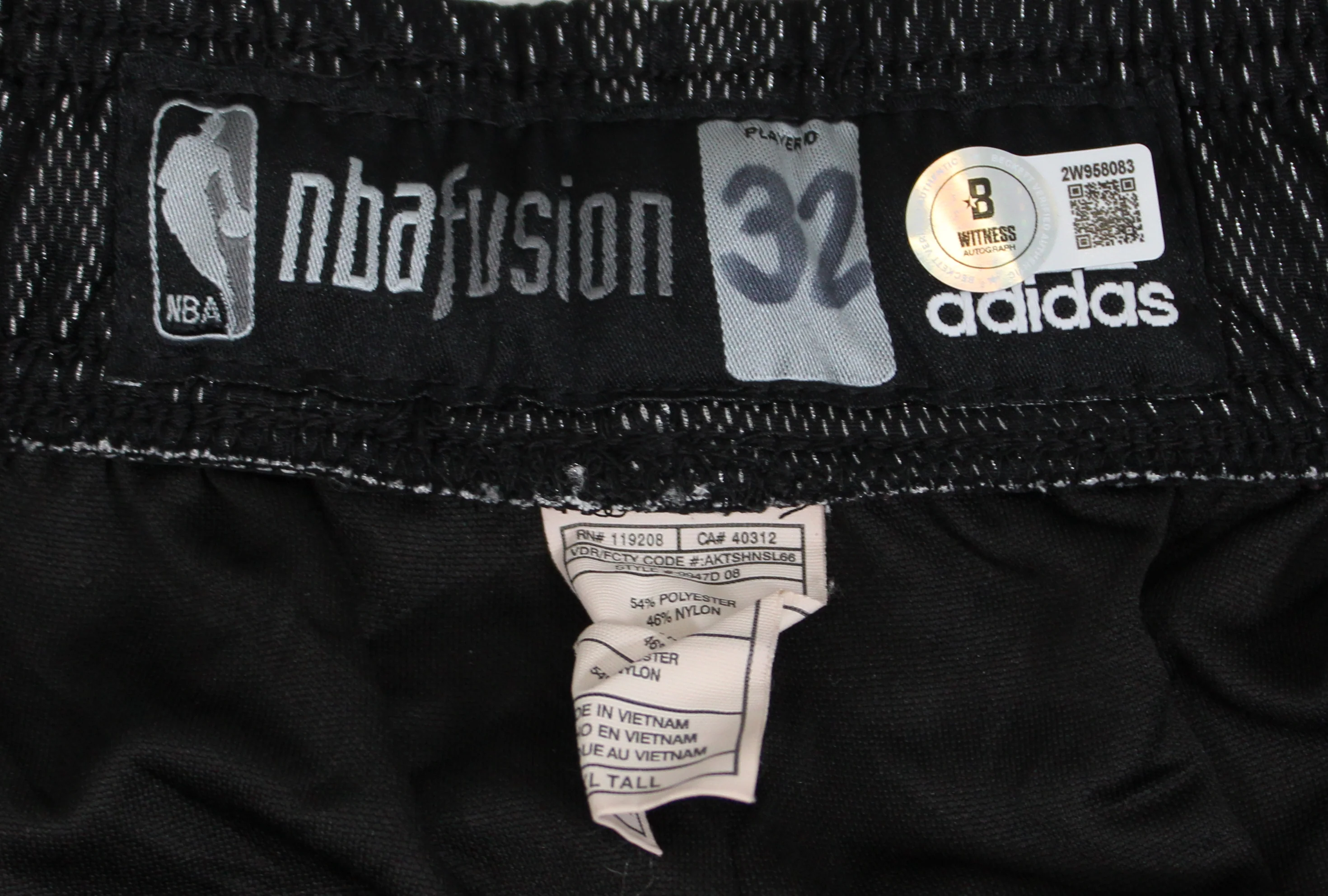 Suns Shaquille O'Neal Signed Black Adidas Practice Shorts BAS Witness #2W958083 - Image 4