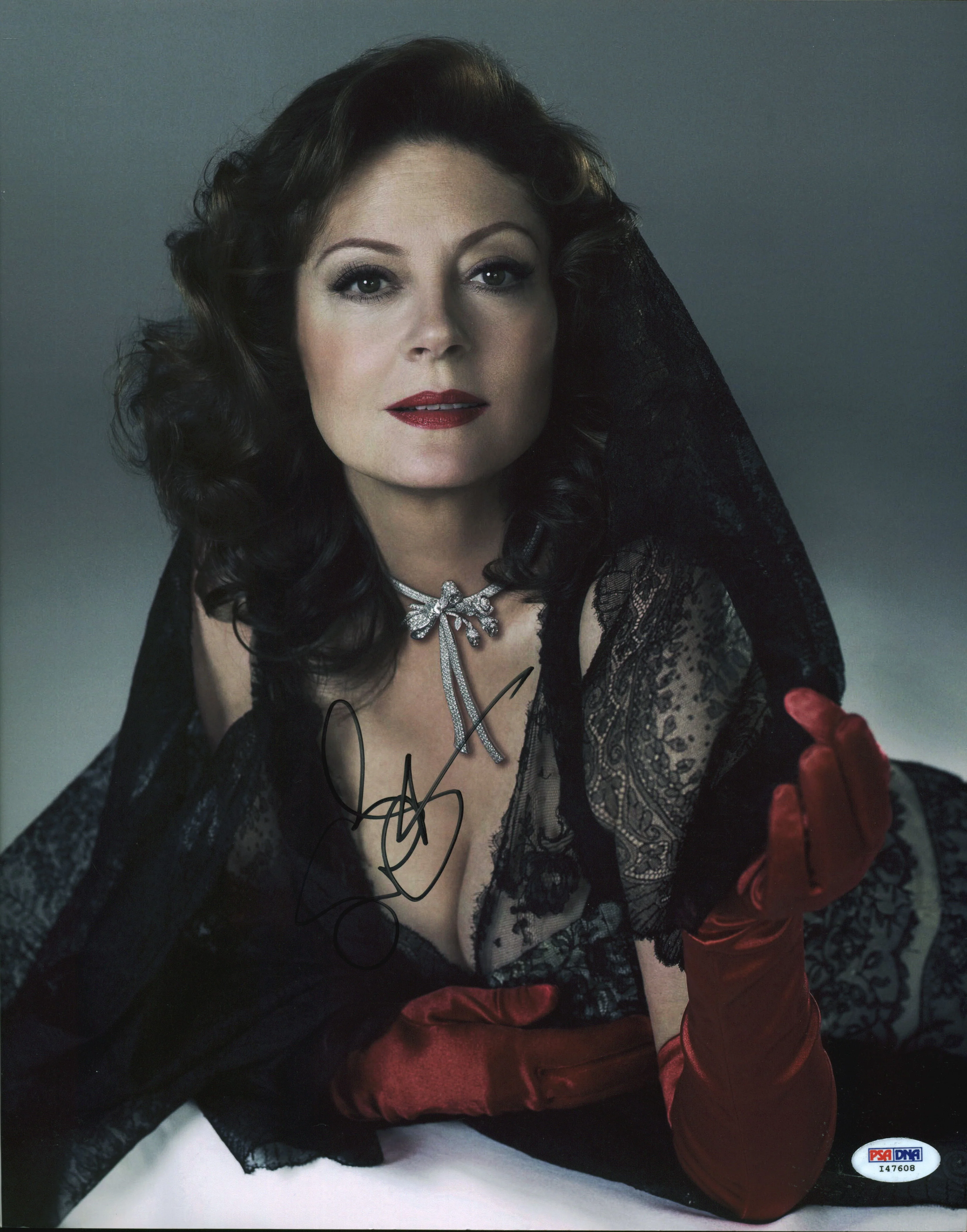 Susan Sarandon Enchanted Authentic Signed 11x14 Photo Autographed PSA #I47608 - Image 2