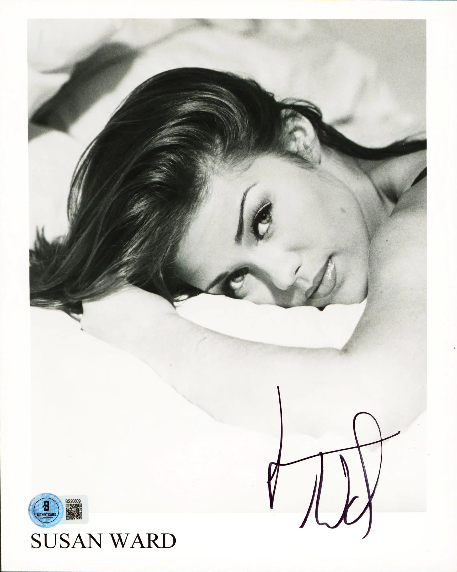 Susan Ward Sunset Beach Authentic Signed 8x10 Black & White Photo BAS #BS20809 - Image 2