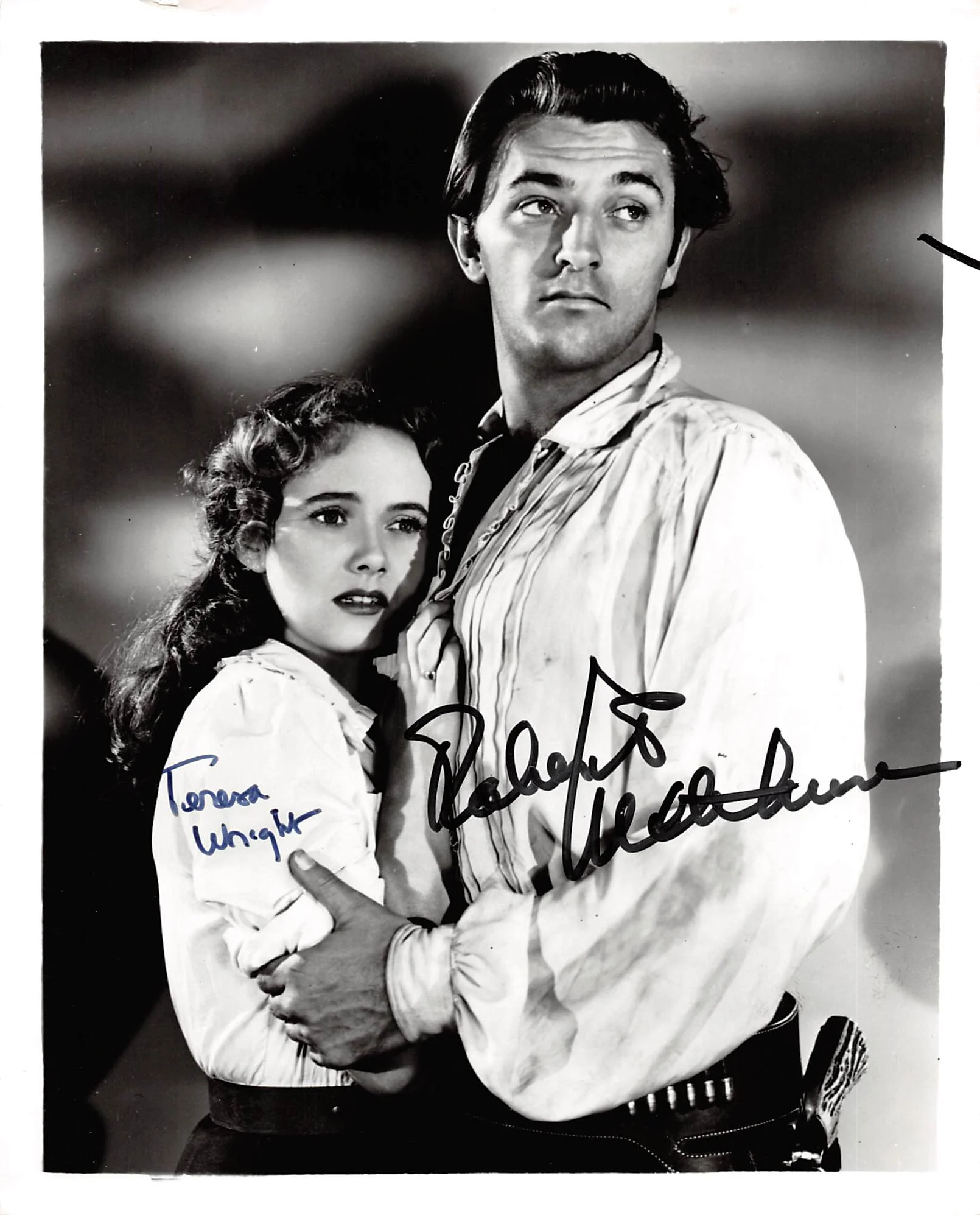 Tenesa Wright & Robert Mitchum Story of GI Joe Signed 8x10 Photo BAS #BN29194 - Image 2