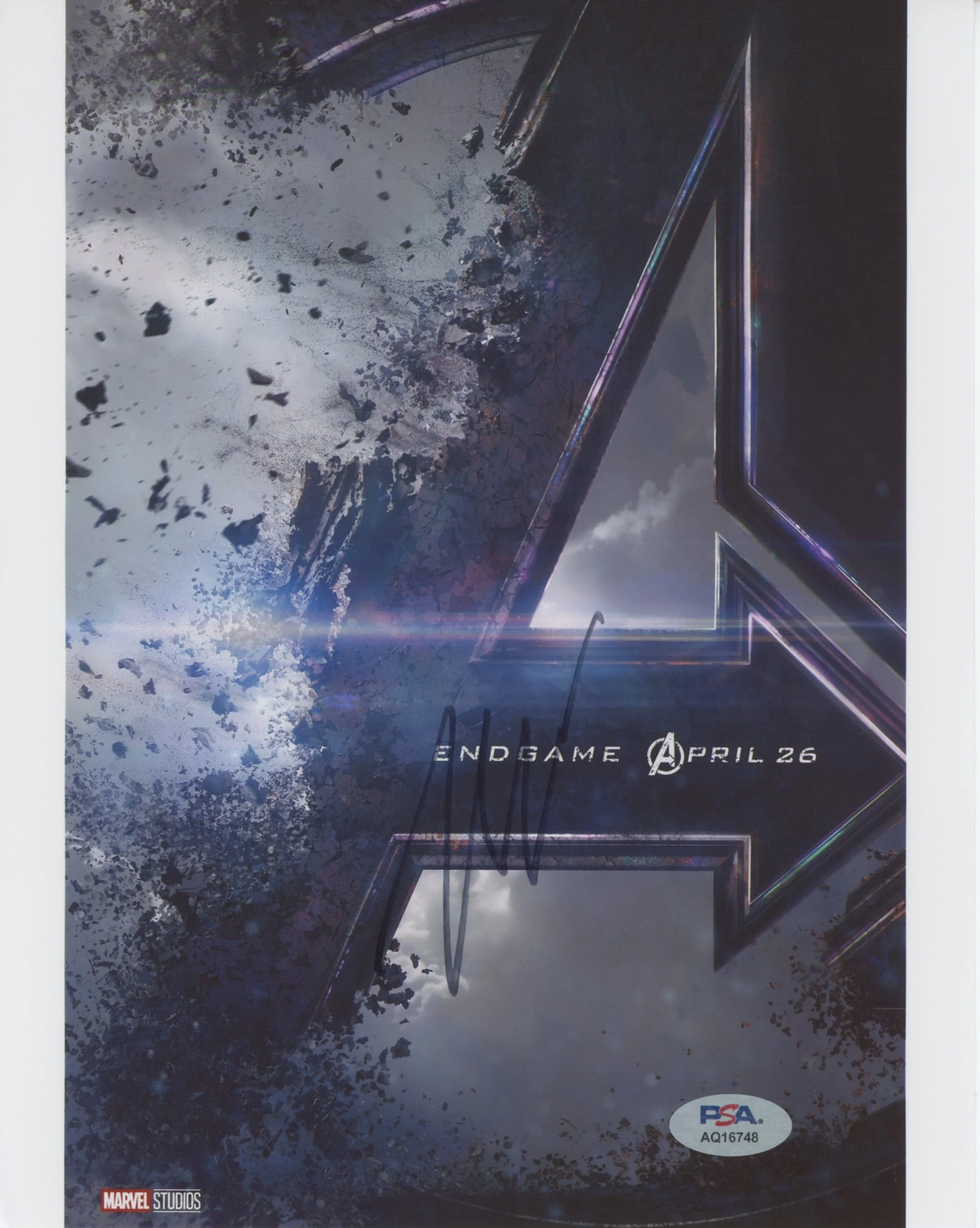 Tessa Thompson The Avengers Endgame Authentic Signed 8x10 Photo PSA/DNA #AQ16748