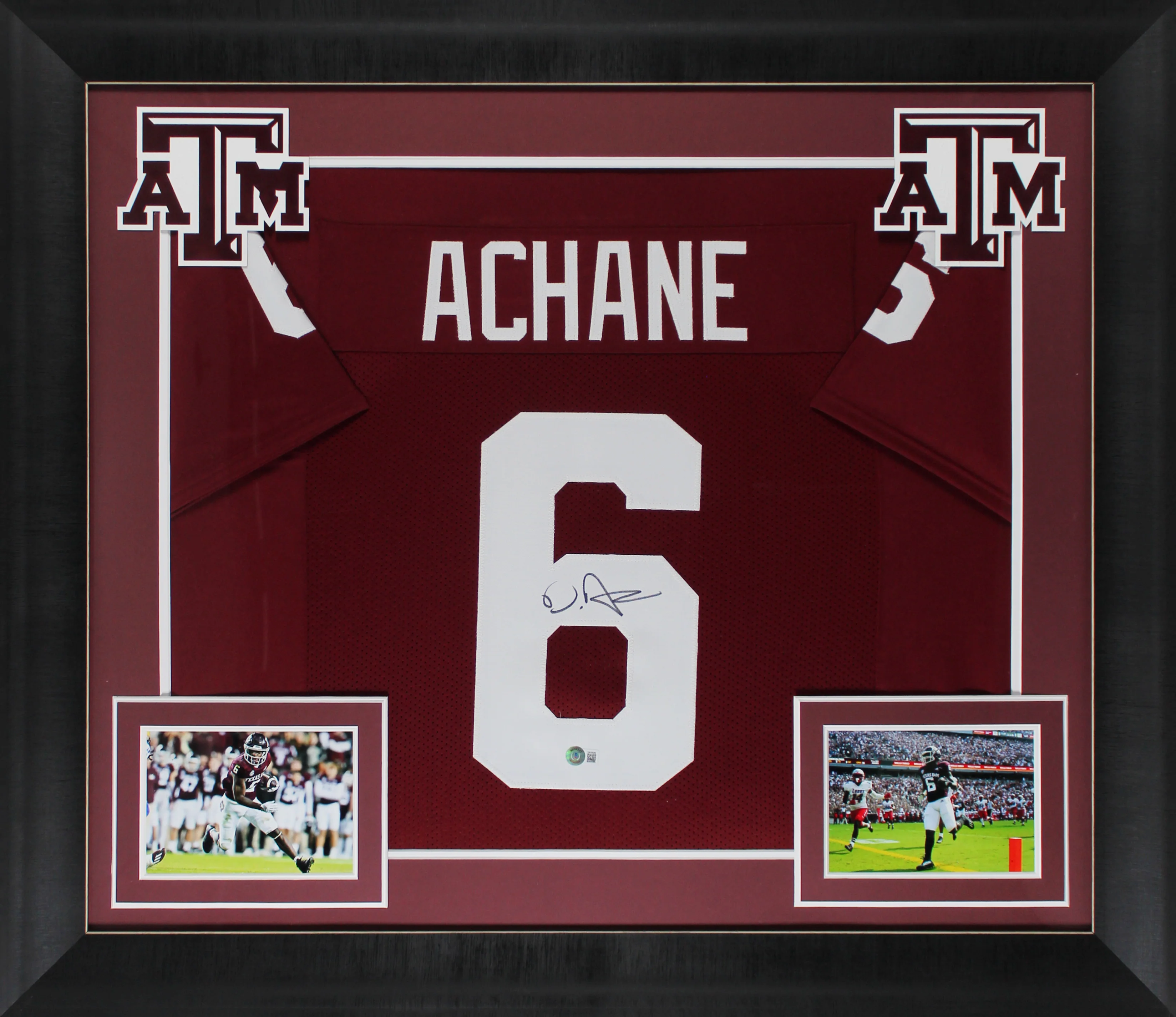 Texas A&M De'Von Achane Authentic Signed Maroon Pro Style Framed Jersey BAS Wit - Image 2