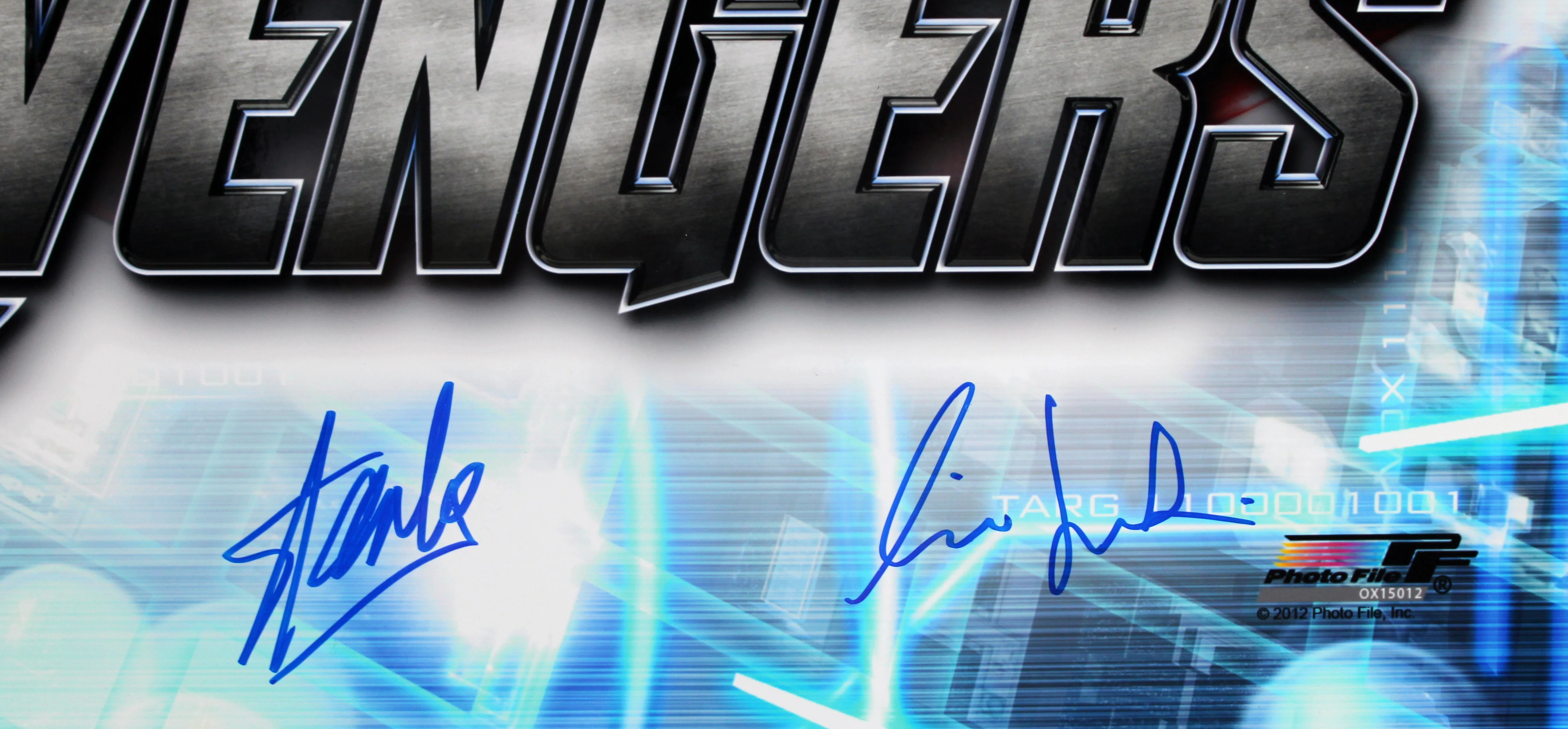 The Avengers Cast (6) Lee, Evans, Ruffalo, Hemsworth +2 Signed 16x20 Photo BAS - Image 4