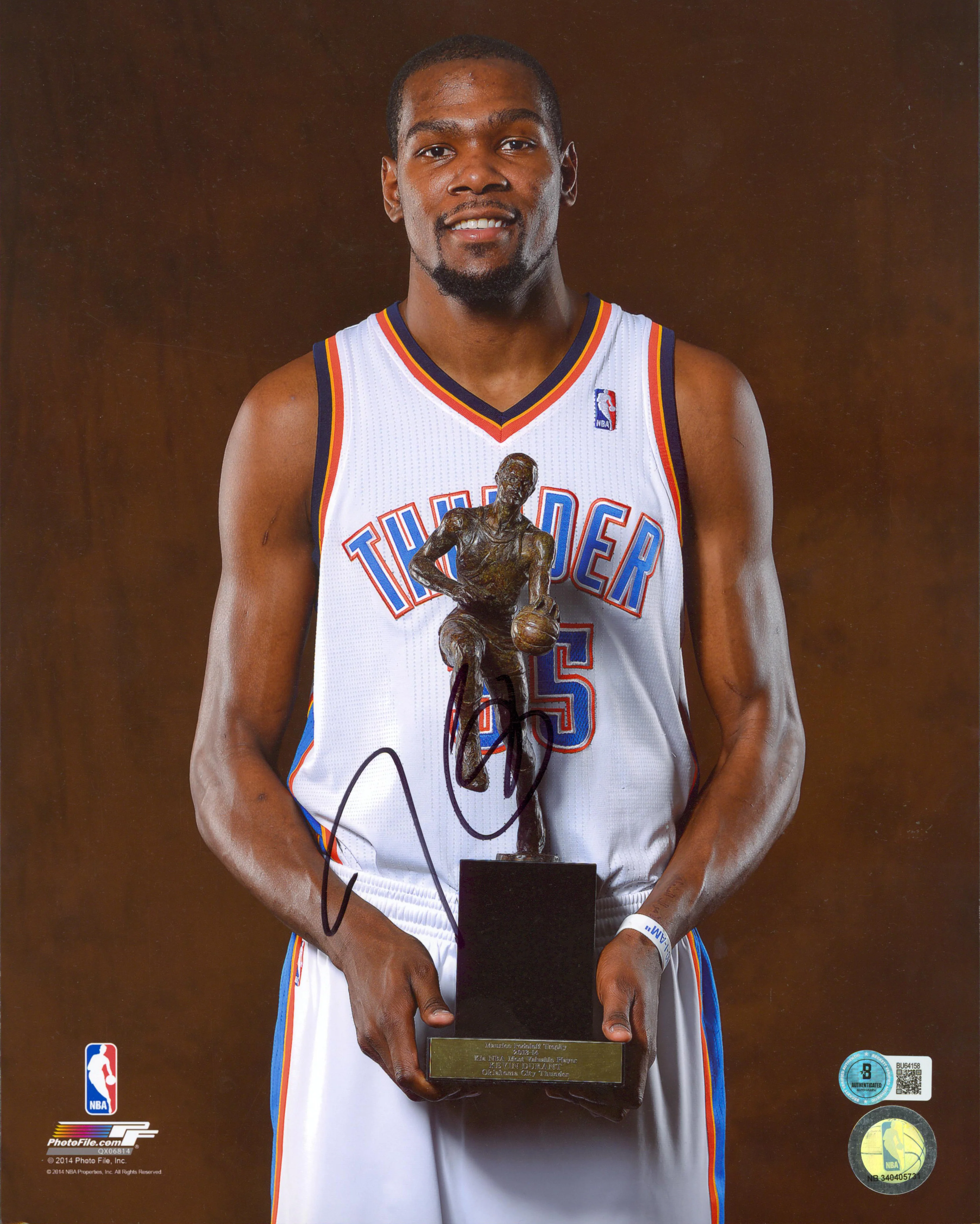 Thunder Kevin Durant Authentic Signed 11x14 Vertical Photo BAS #BU64158 - Image 2