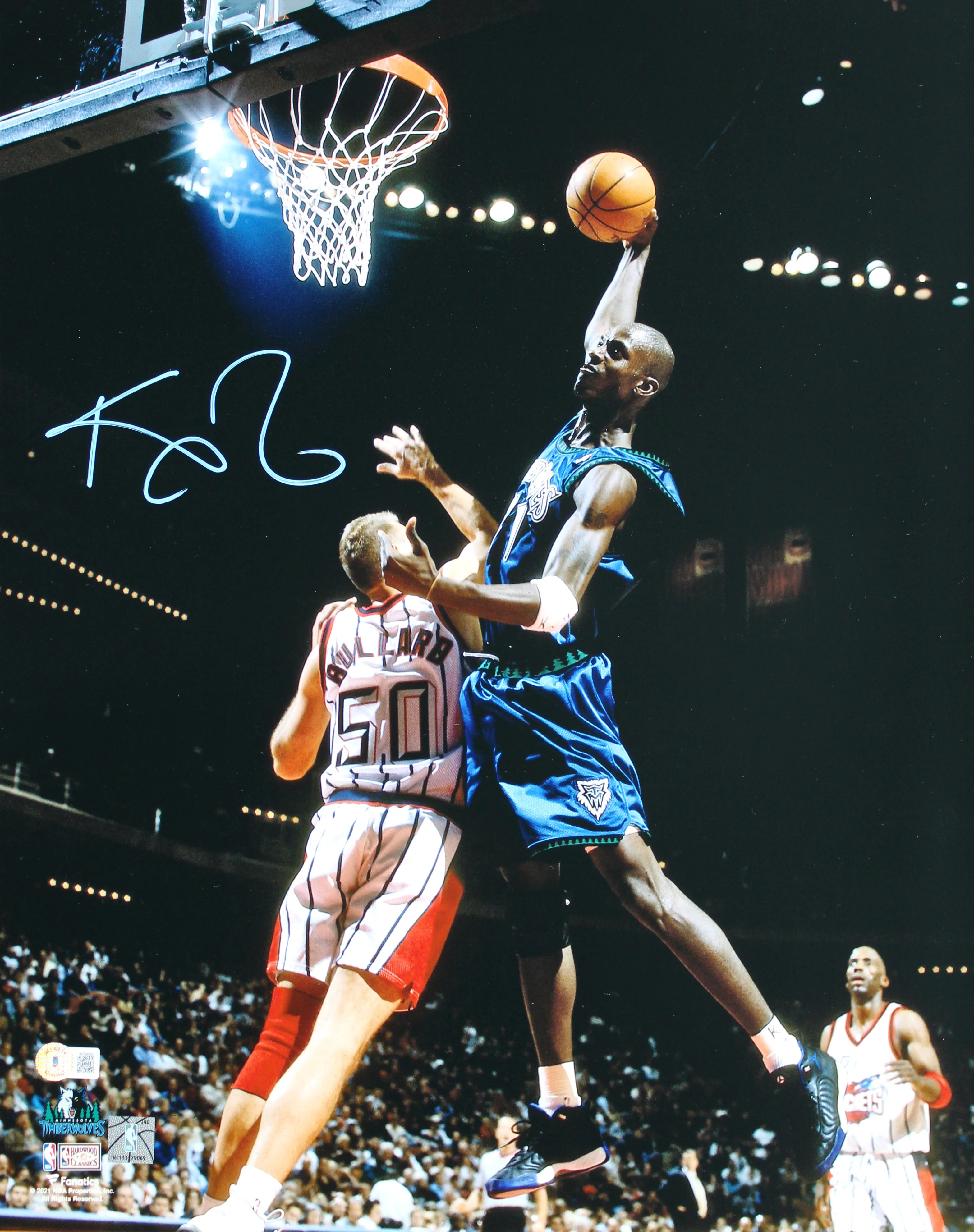 Timberwolves Kevin Garnett Authentic Signed 16x20 Vertical Photo BAS Witnessed - Image 2