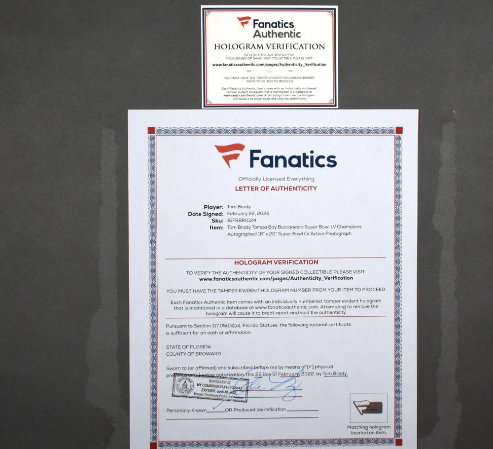 Tom Brady Signed Tampa Bay Buccaneers 16X20 Framed Passing Photo - Fanatics/LOA - Image 3