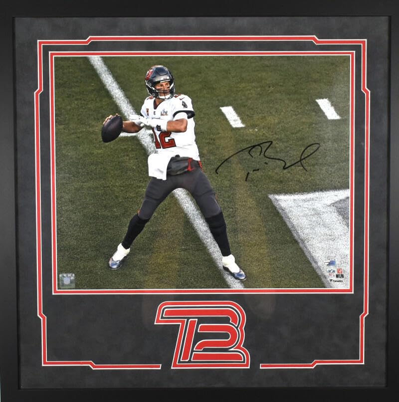 Tom Brady Signed Tampa Bay Buccaneers 16X20 Framed Passing Photo - Fanatics/LOA - Image 7