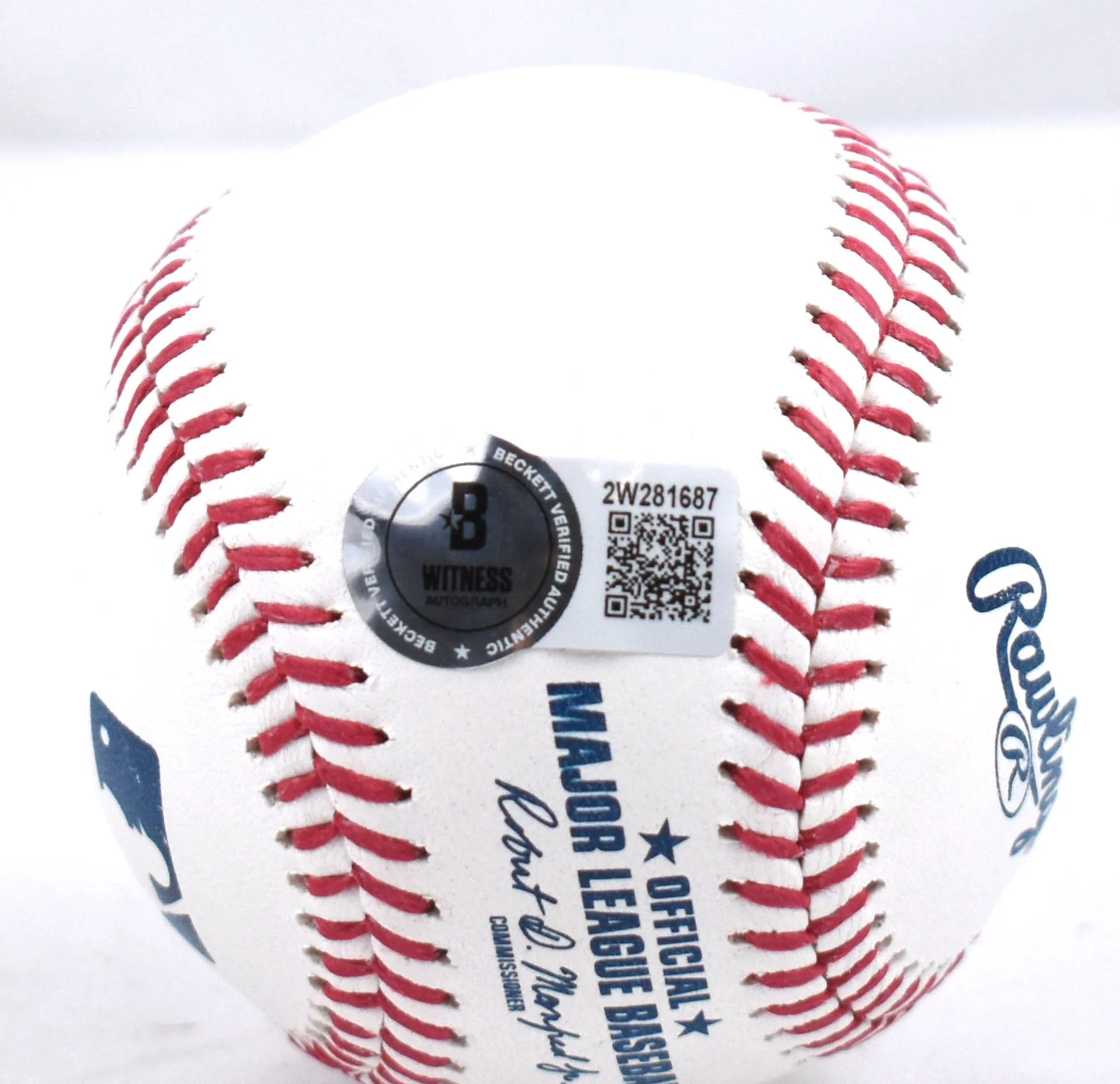Tony La Russa Autographed Rawlings OML Baseball w/3x WS Champ - Beckett W Holo - Image 3